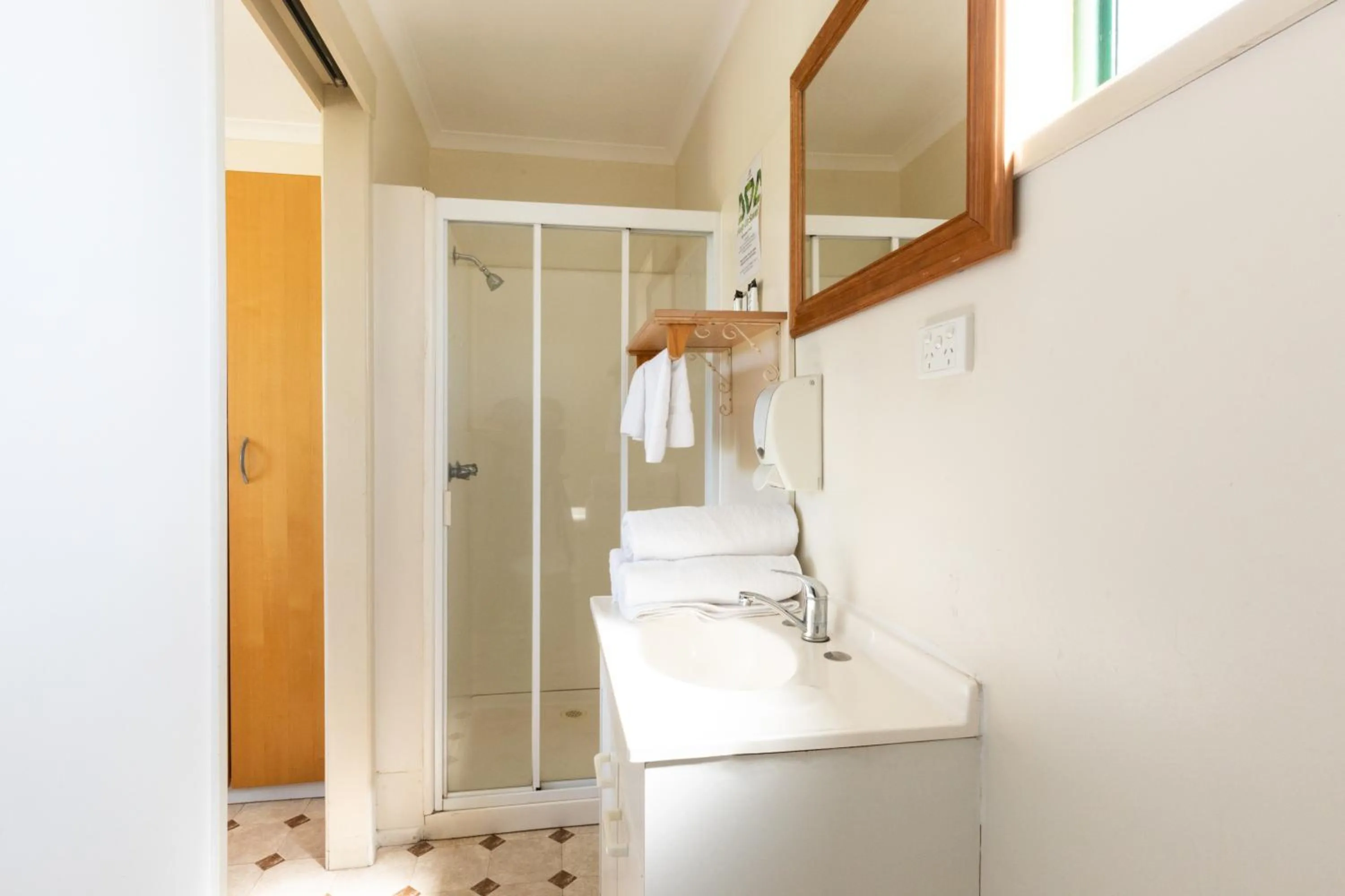 Bathroom in Hotel Settlers