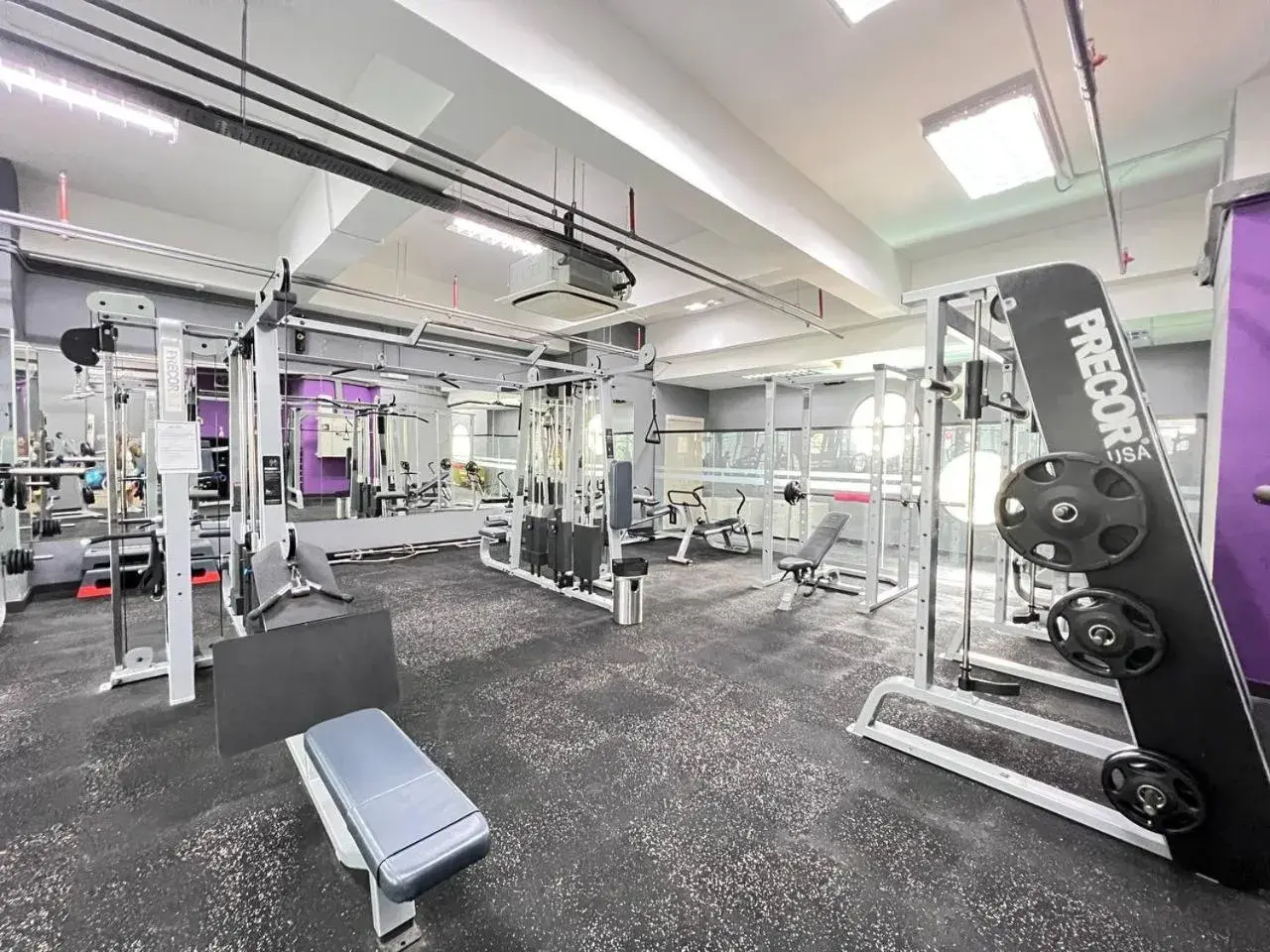 Fitness centre/facilities in Qliq Damansara Hotel Fitness centre/facilities in Qliq Damansara Hotel