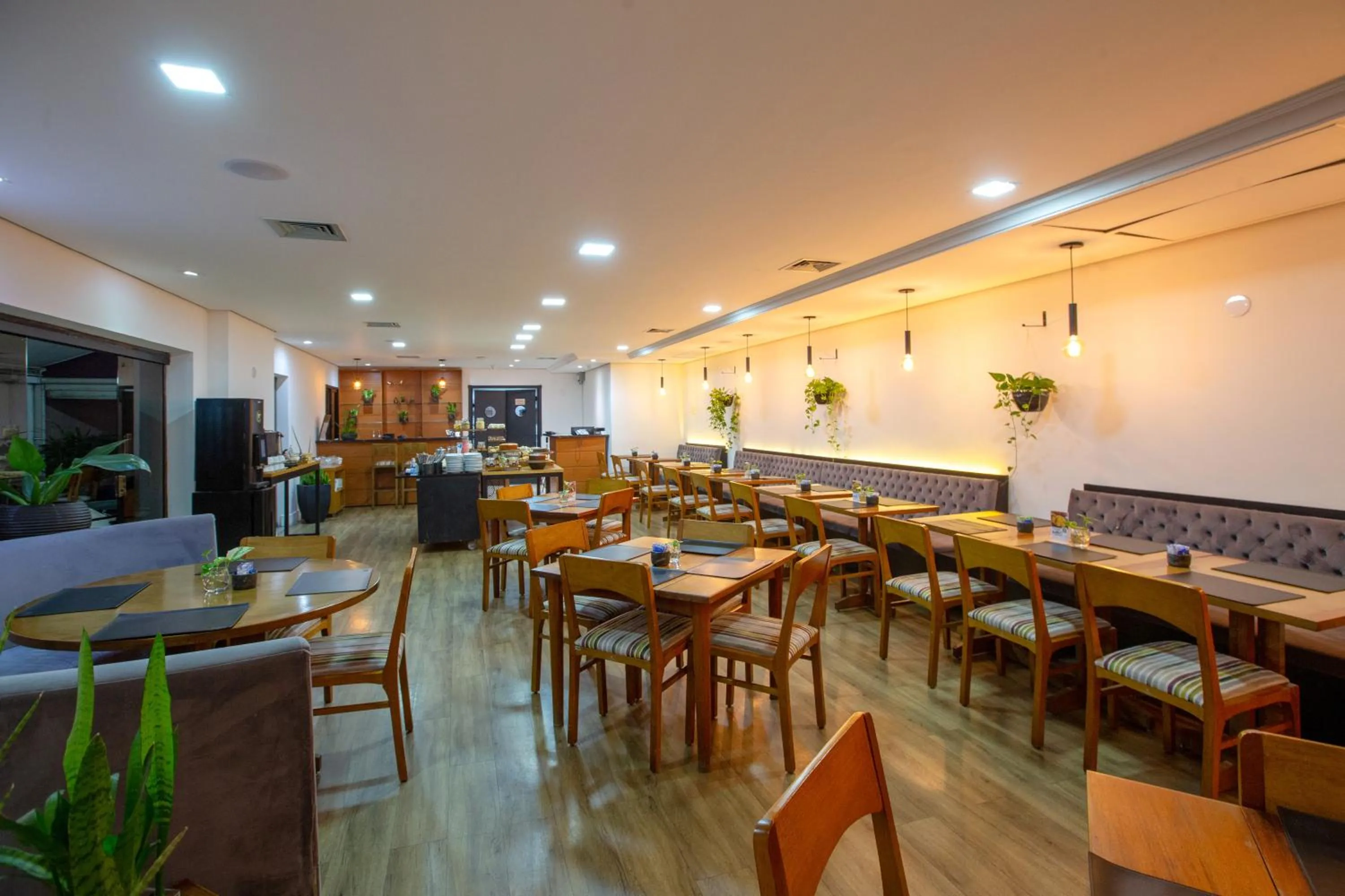 Restaurant/places to eat in Hampton Park São Paulo Jardins