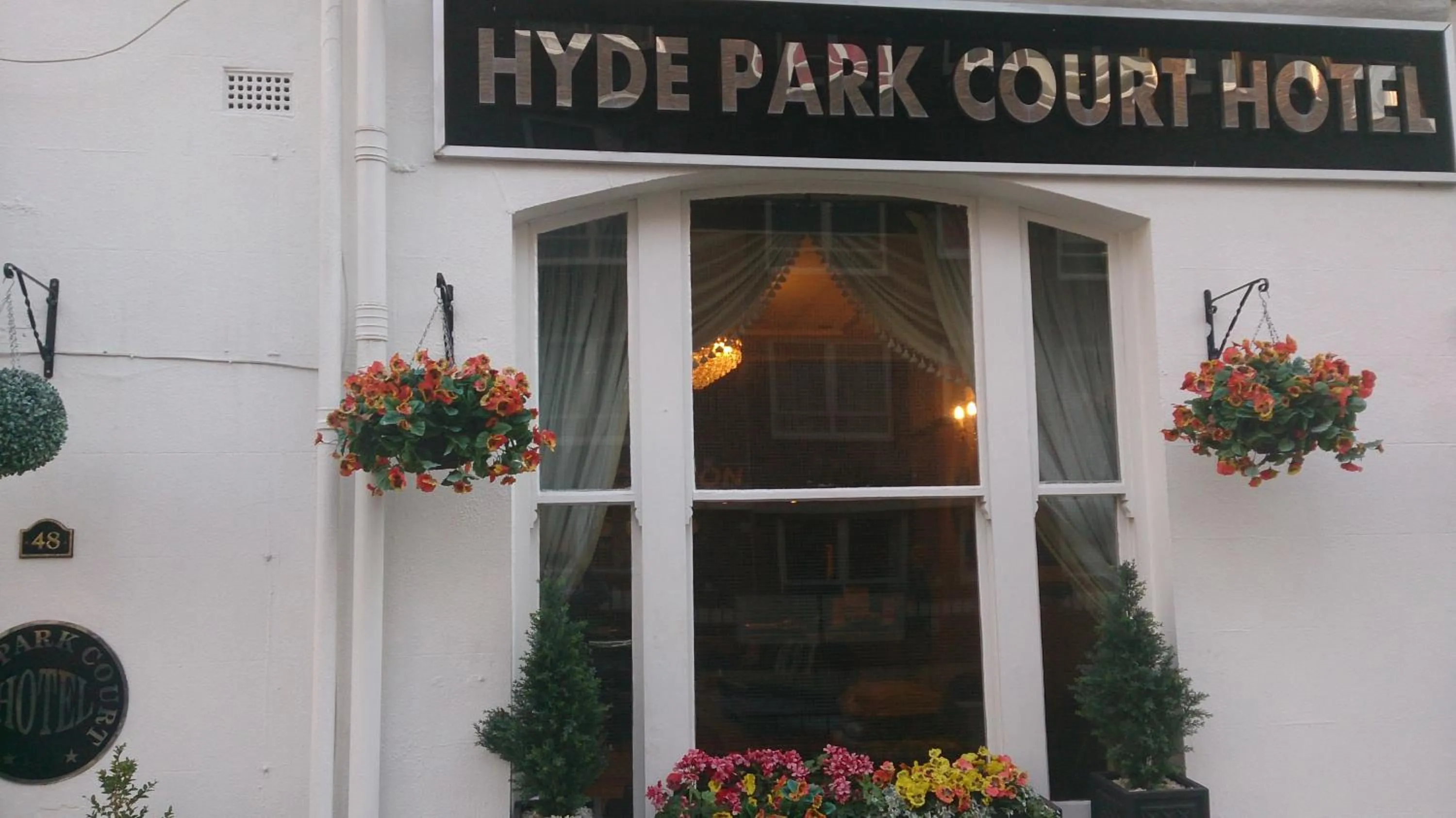 Facade/entrance in Hyde Park Court Hotel