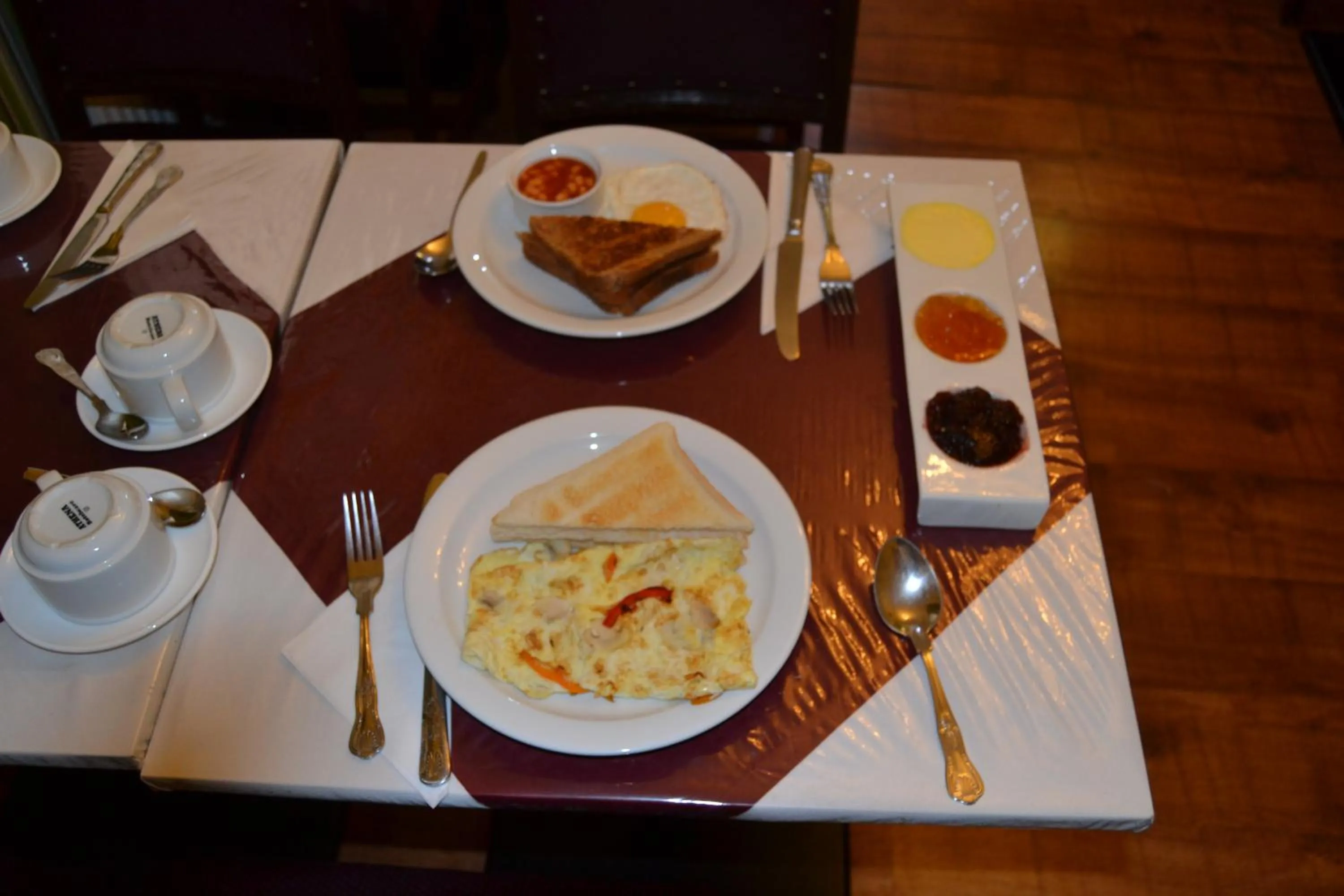 Food in Hyde Park Court Hotel