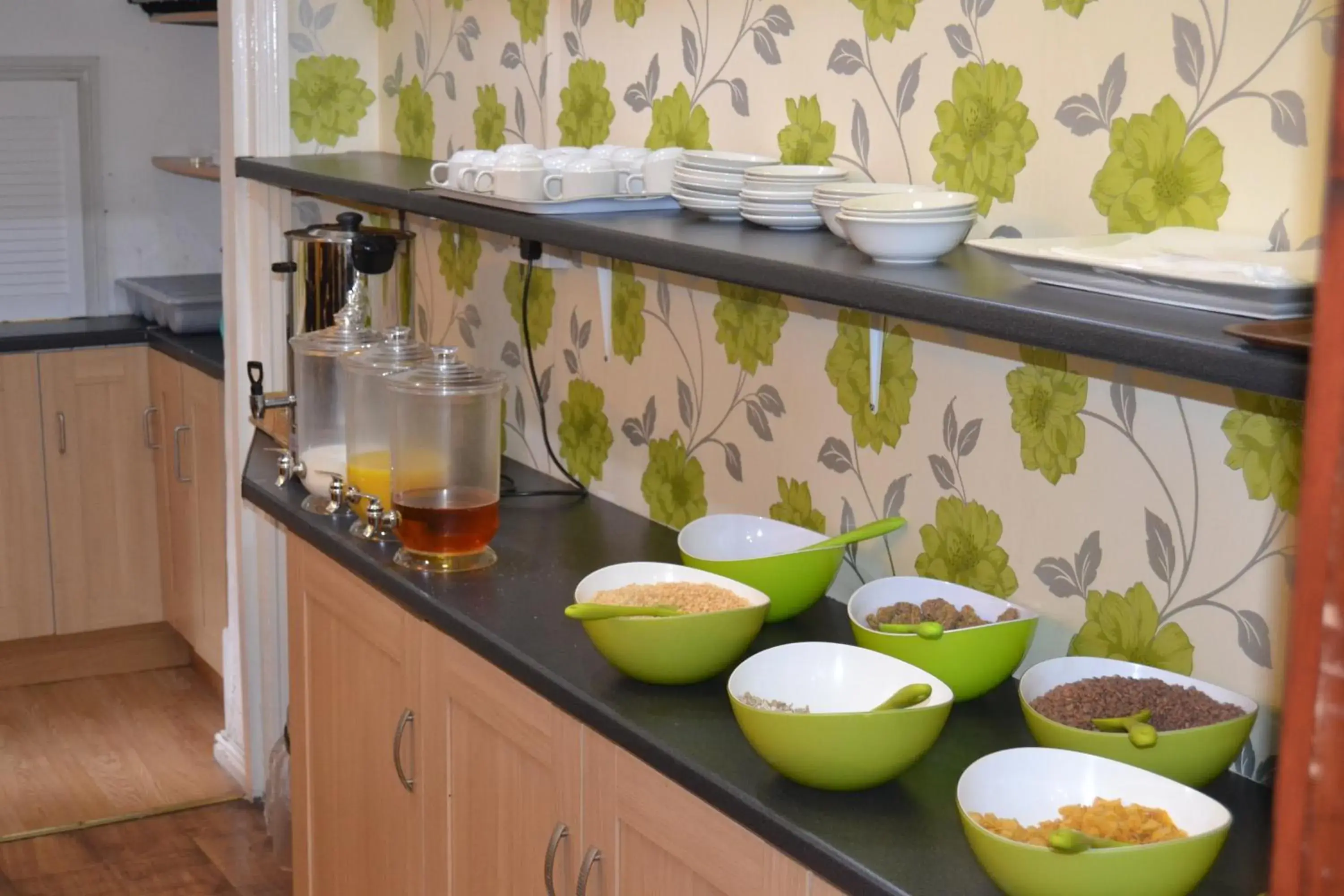 Food in Hyde Park Court Hotel Food in Hyde Park Court Hotel