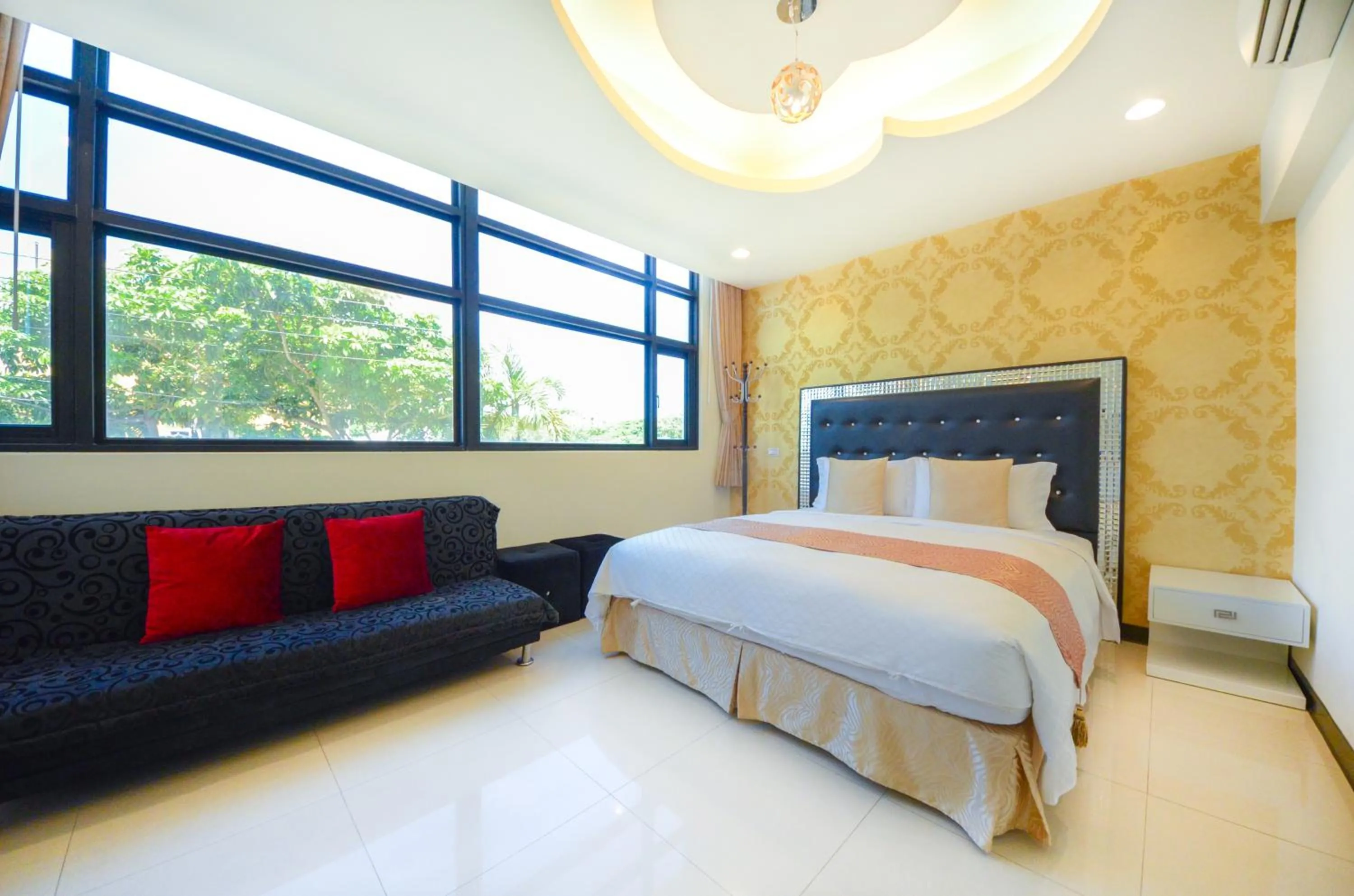 Photo of the whole room, Bed in Ciao House B&B