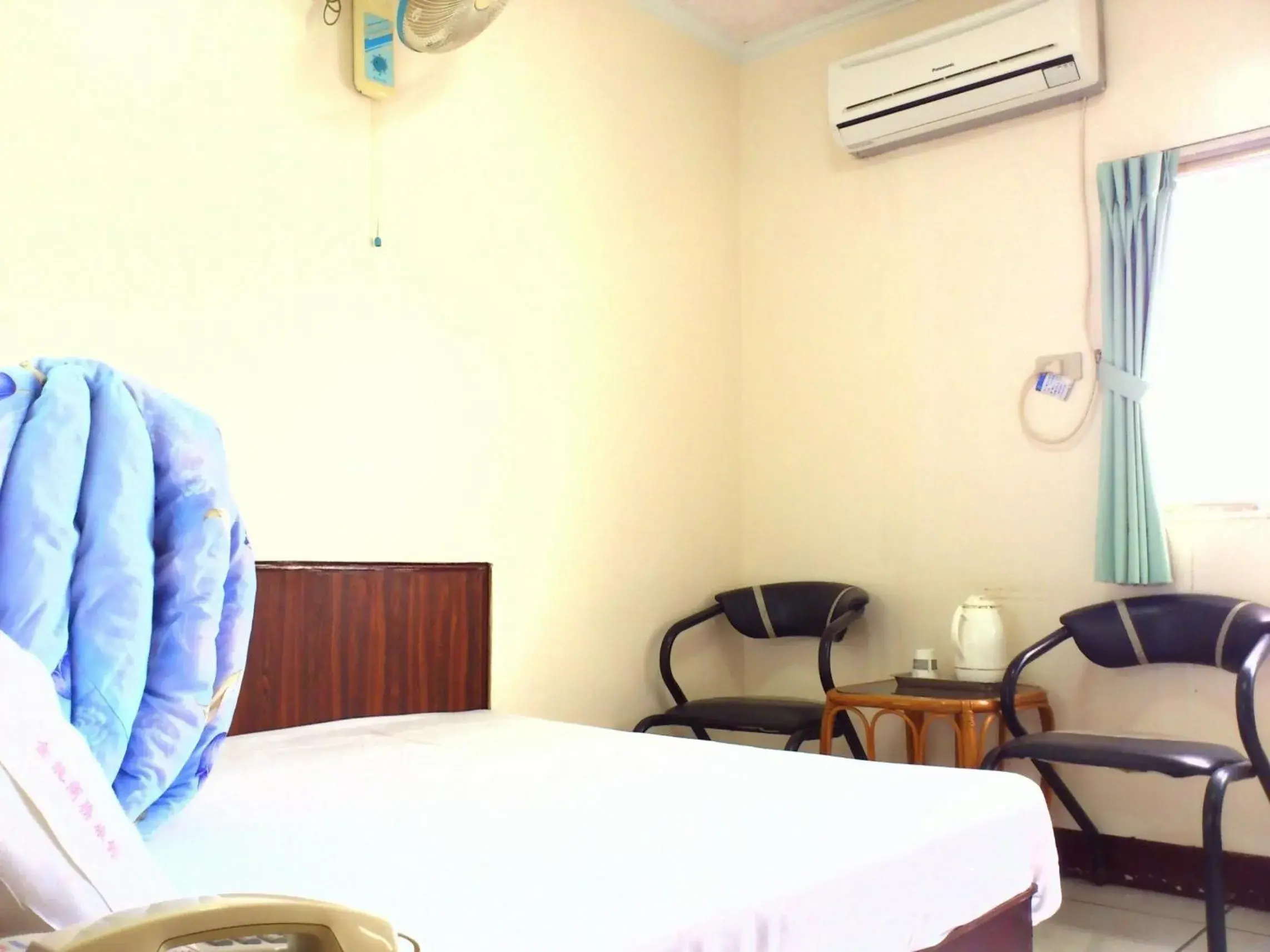 Bed in Jin Lon Hotel Bed in Jin Lon Hotel