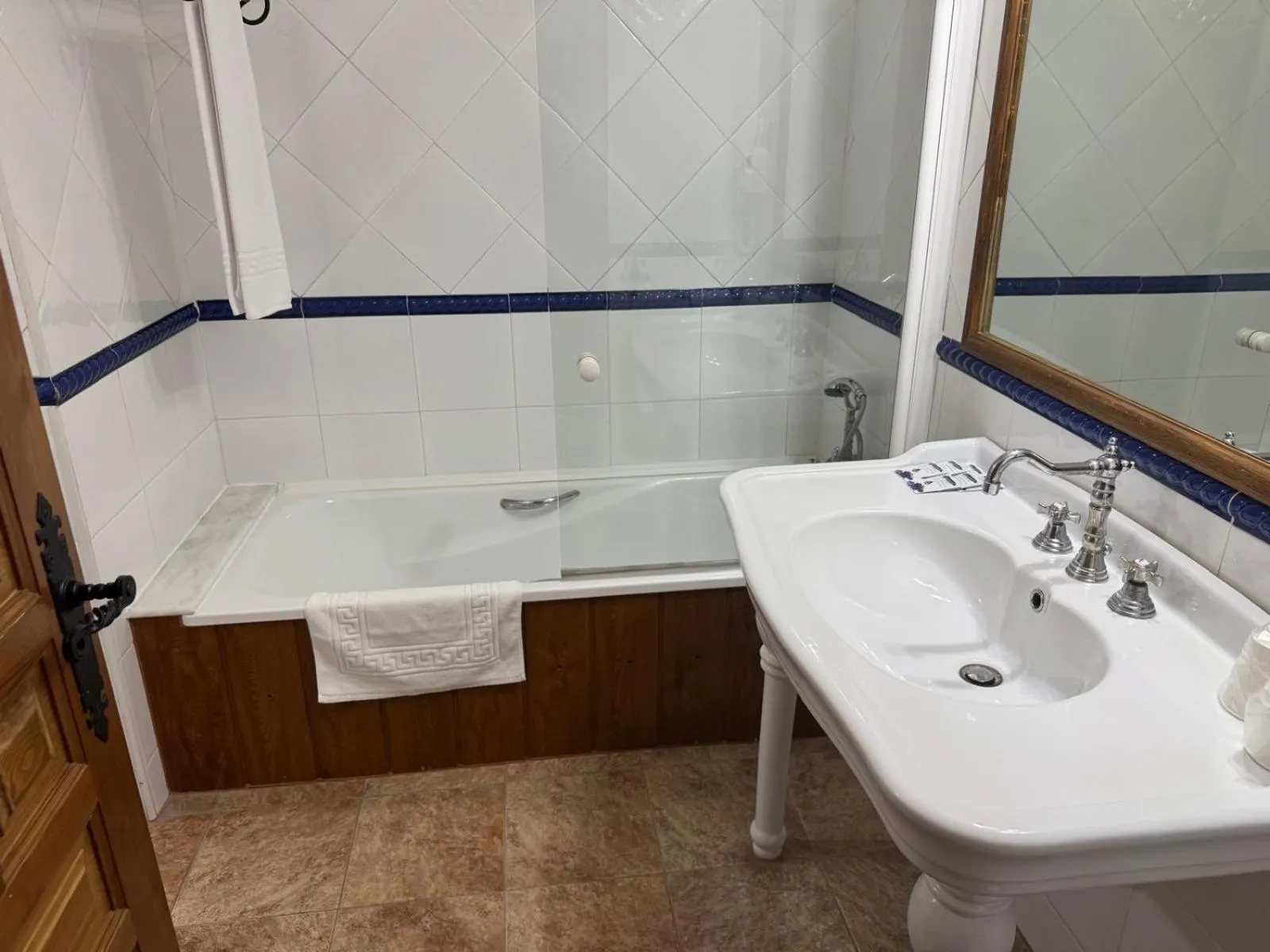 Bathroom in Hotel A Posada