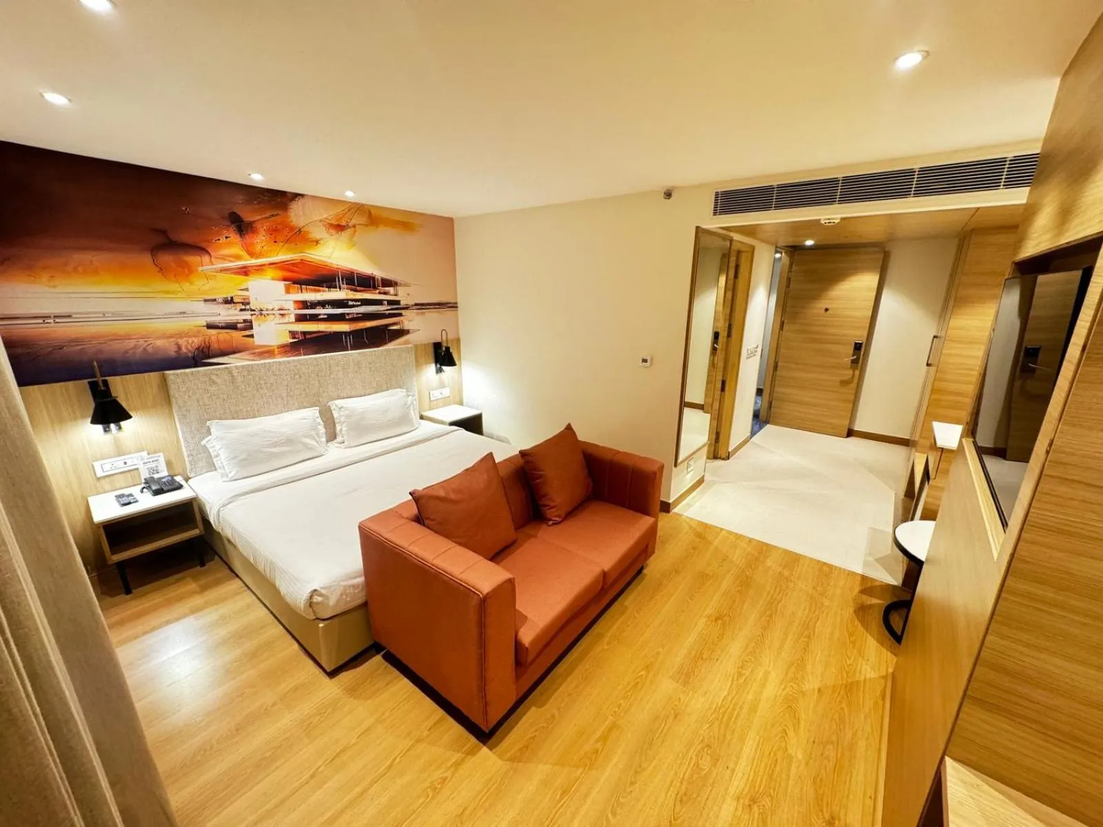 Guests, Bed in Tulip Inn Zirakpur