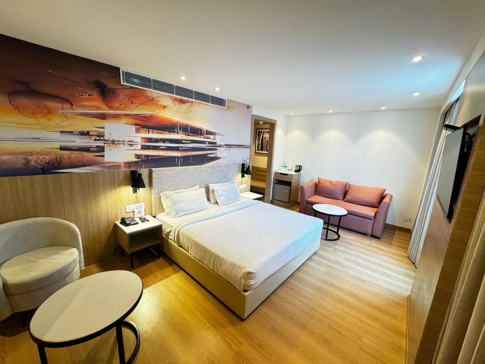 Bed in Tulip Inn Zirakpur