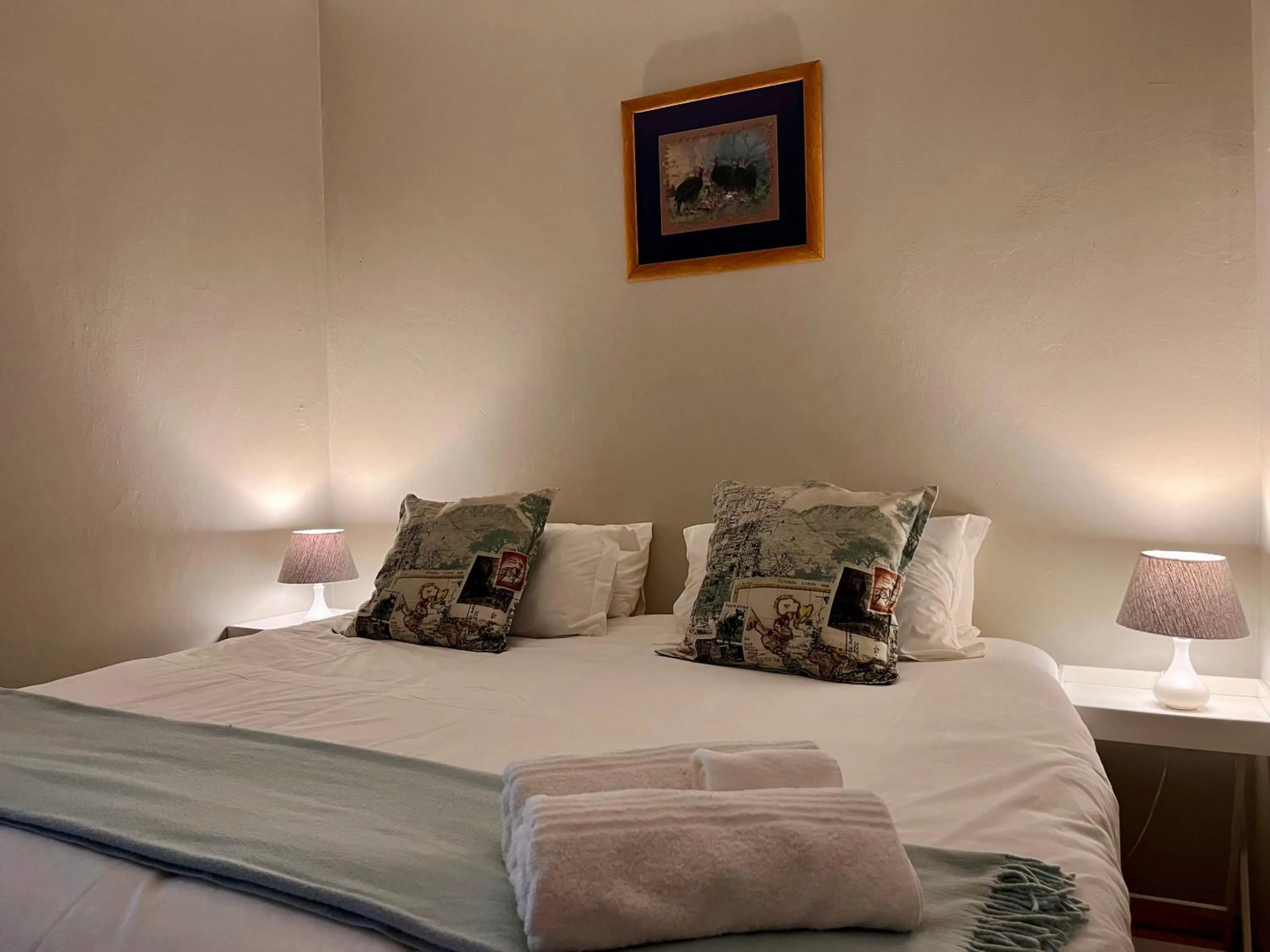 Bed in Outeniquabosch Lodge
