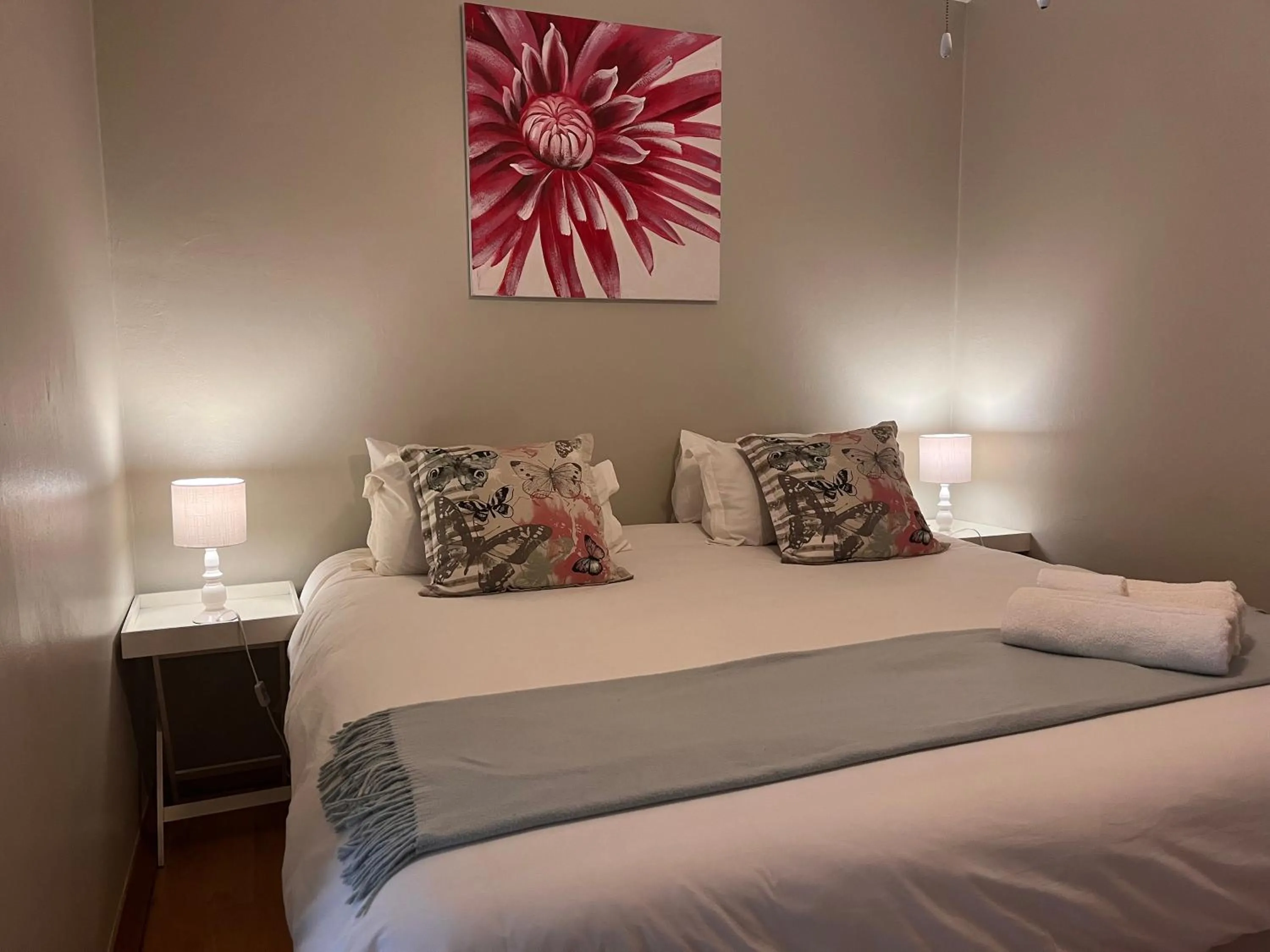 Bed in Outeniquabosch Lodge