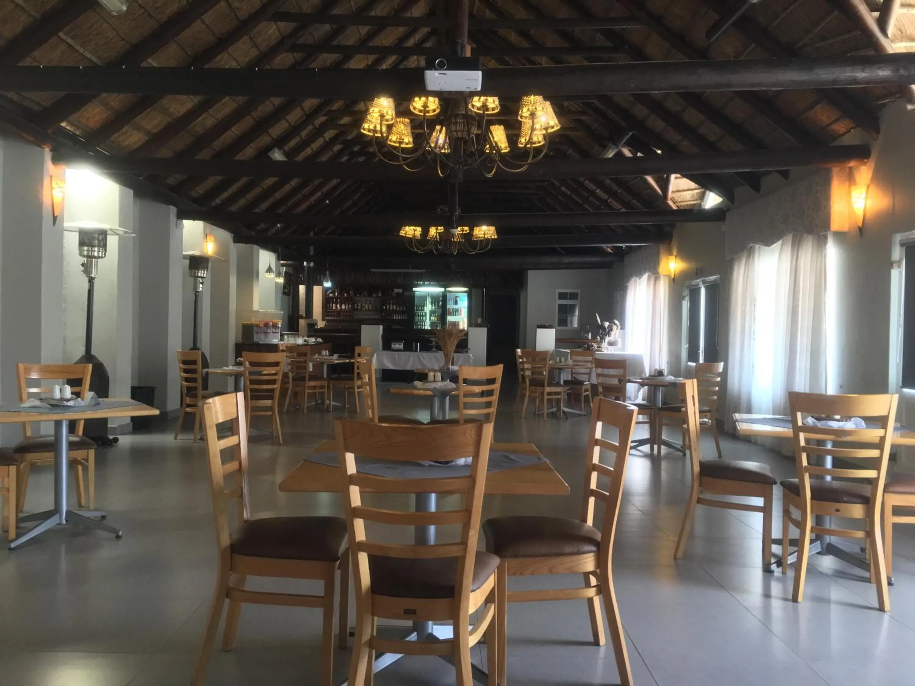Dining area in Outeniquabosch Lodge