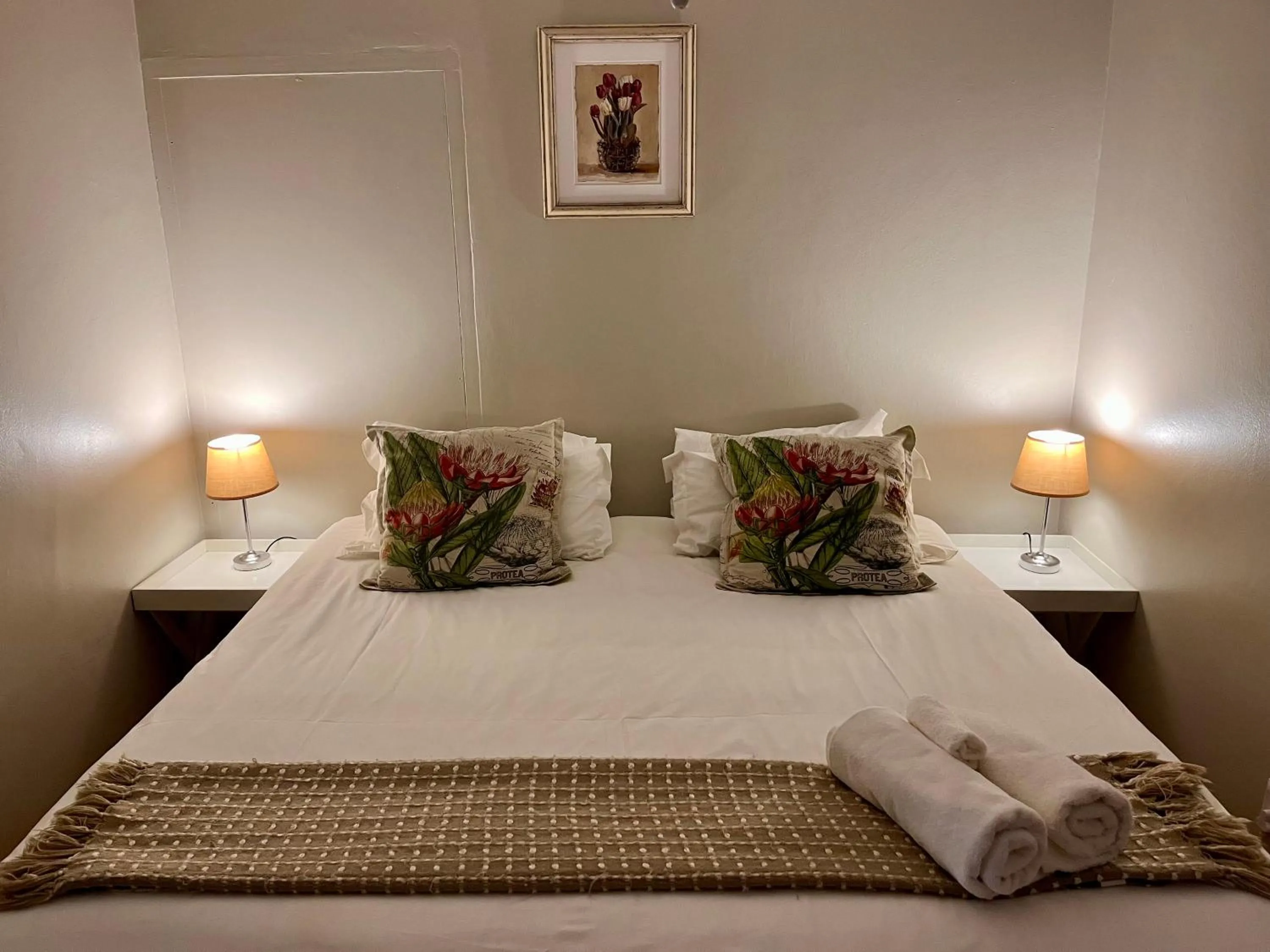 Bed in Outeniquabosch Lodge