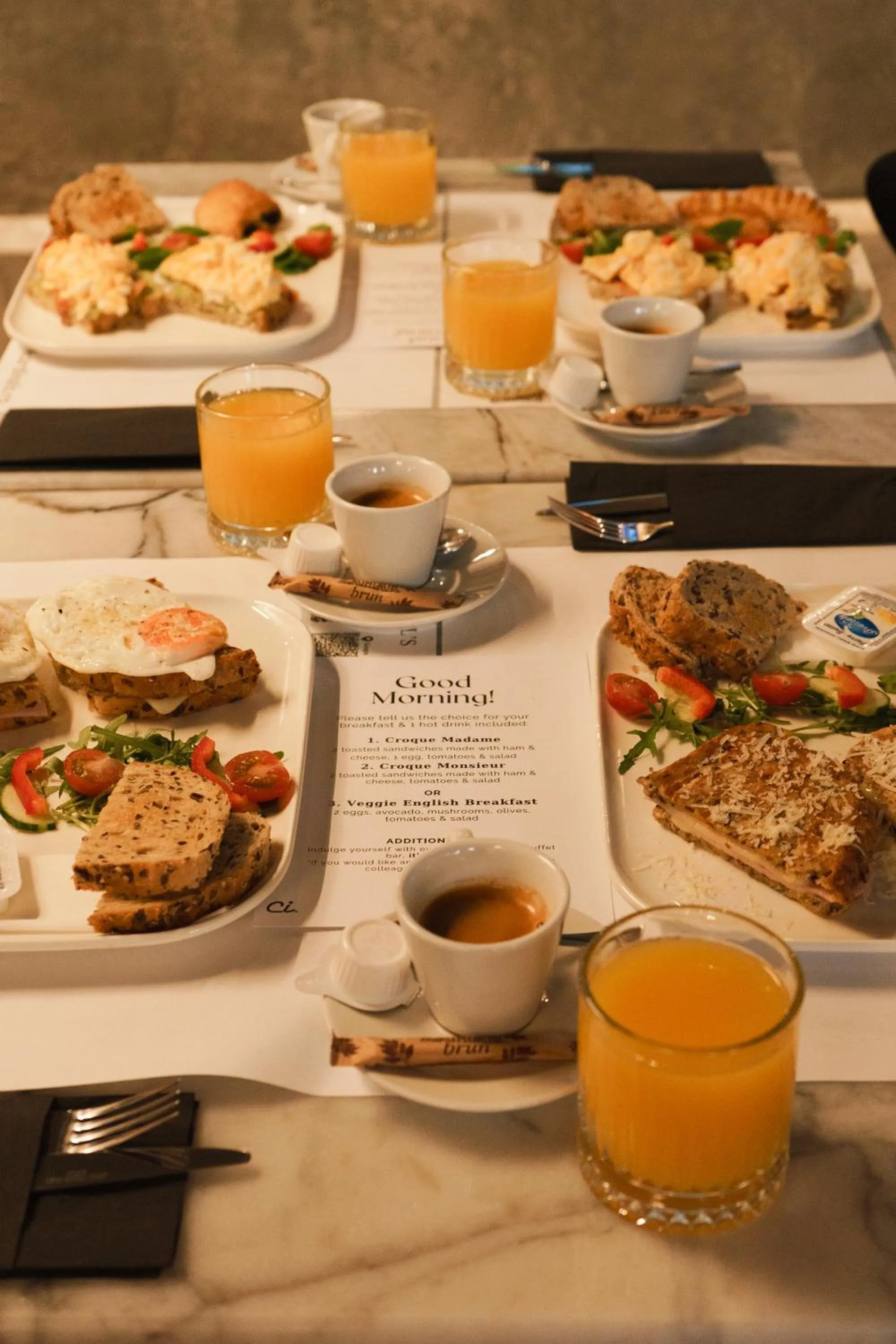 Breakfast in 4Cardinals Boutique