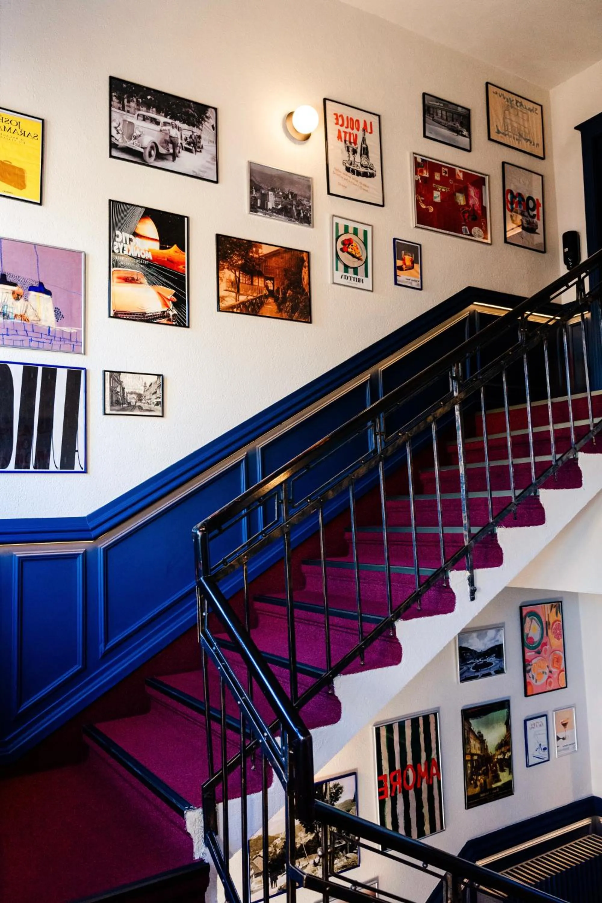 Lobby or reception in 4Cardinals Boutique