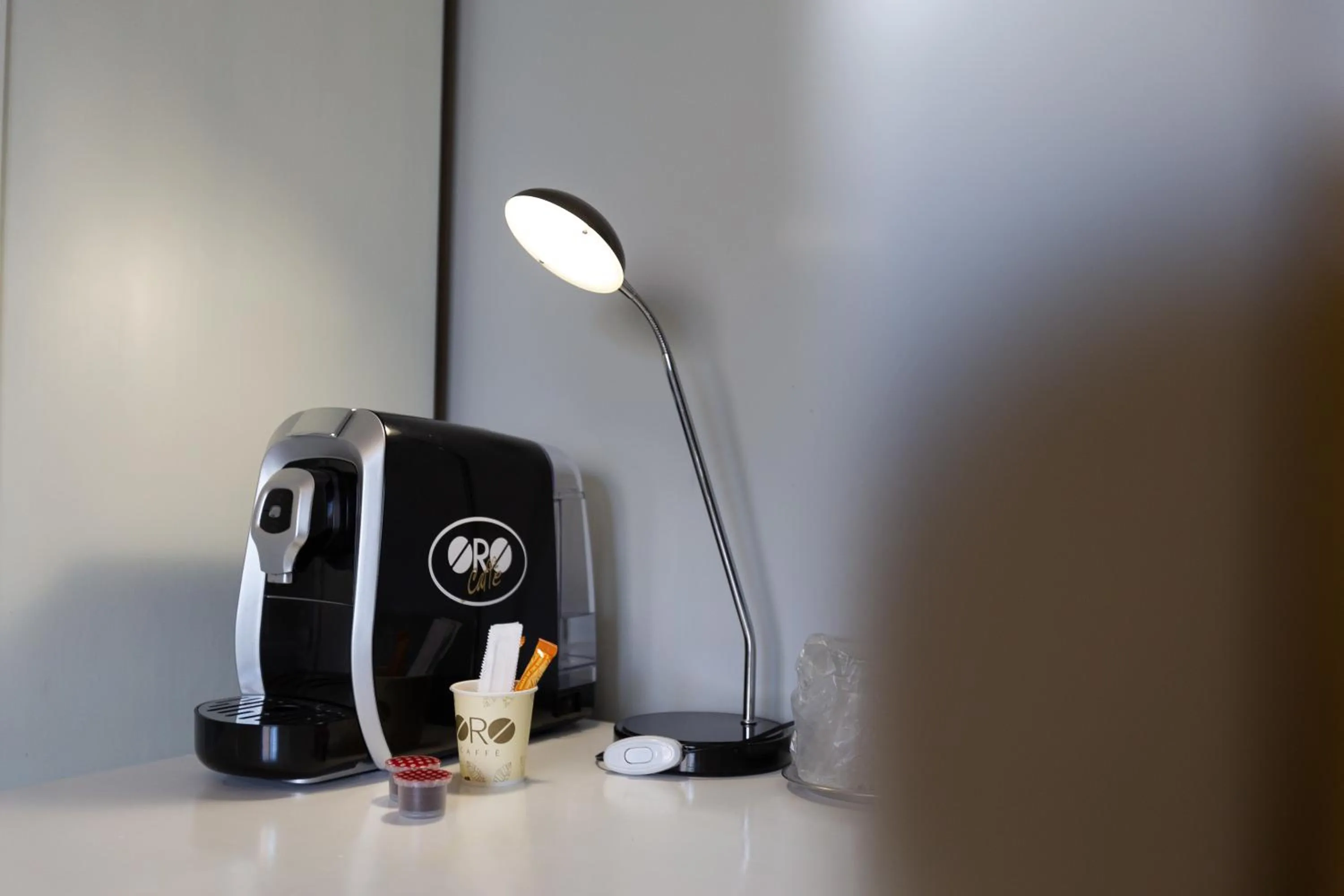 Coffee/tea facilities in 4Cardinals Boutique