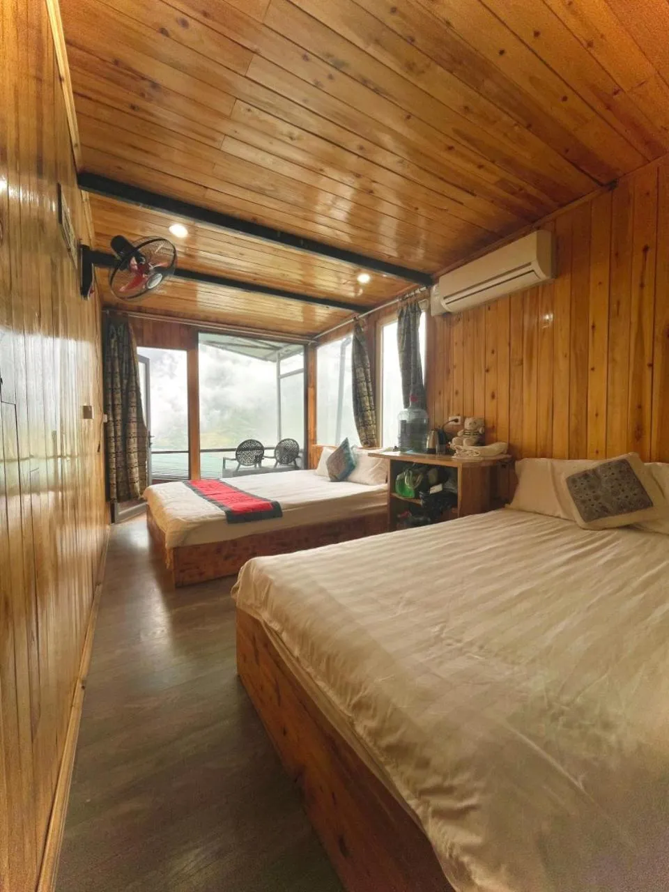 Bed in VALLEY VIEW COFFEE & STAY