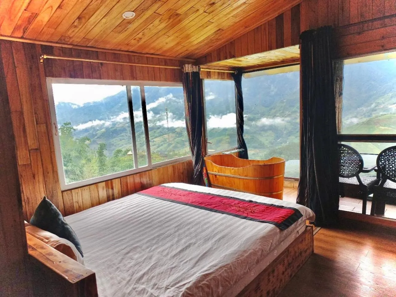 Bed in VALLEY VIEW COFFEE & STAY