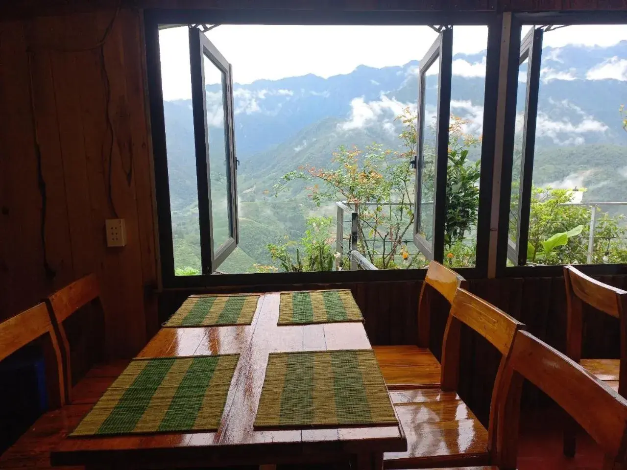 Restaurant/places to eat, Bed in VALLEY VIEW COFFEE & STAY Restaurant/places to eat, Bed in VALLEY VIEW COFFEE & STAY