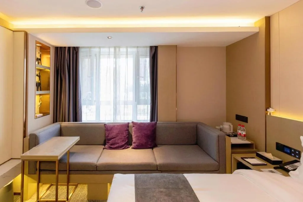 Lavande Hotel Changchun New District North Lake Longxiang Plaza