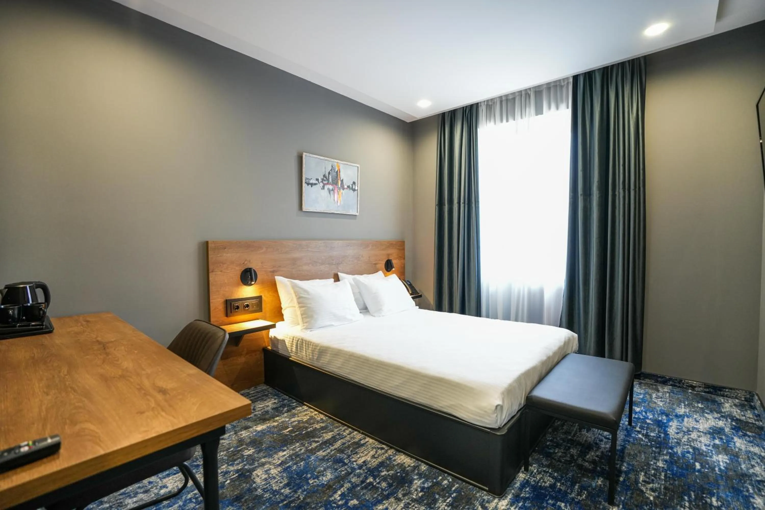 Bedroom, Bed in Hotel Splendid Tbilisi