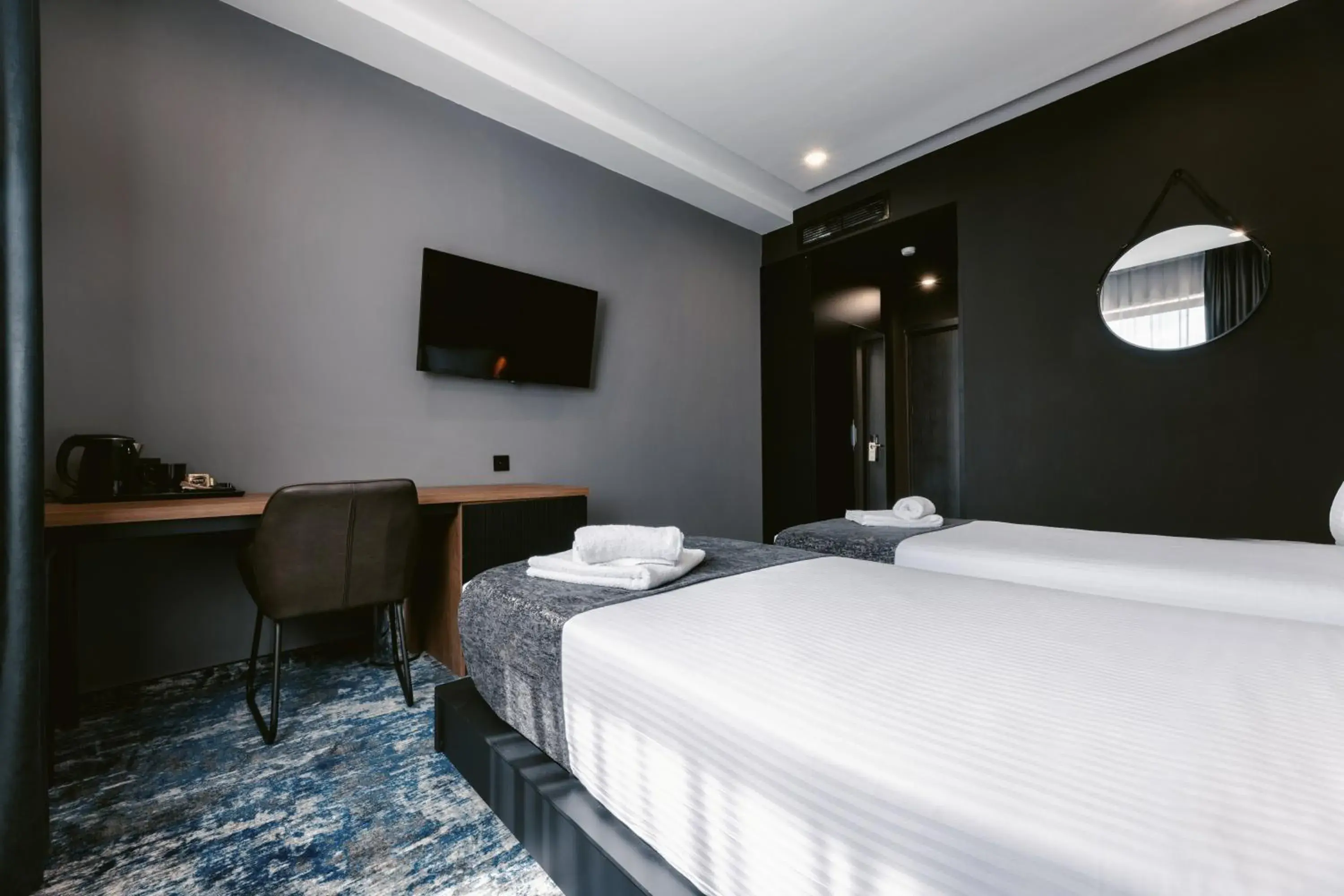 Superior Twin Room - single occupancy in Hotel Splendid Tbilisi Superior Twin Room - single occupancy in Hotel Splendid Tbilisi