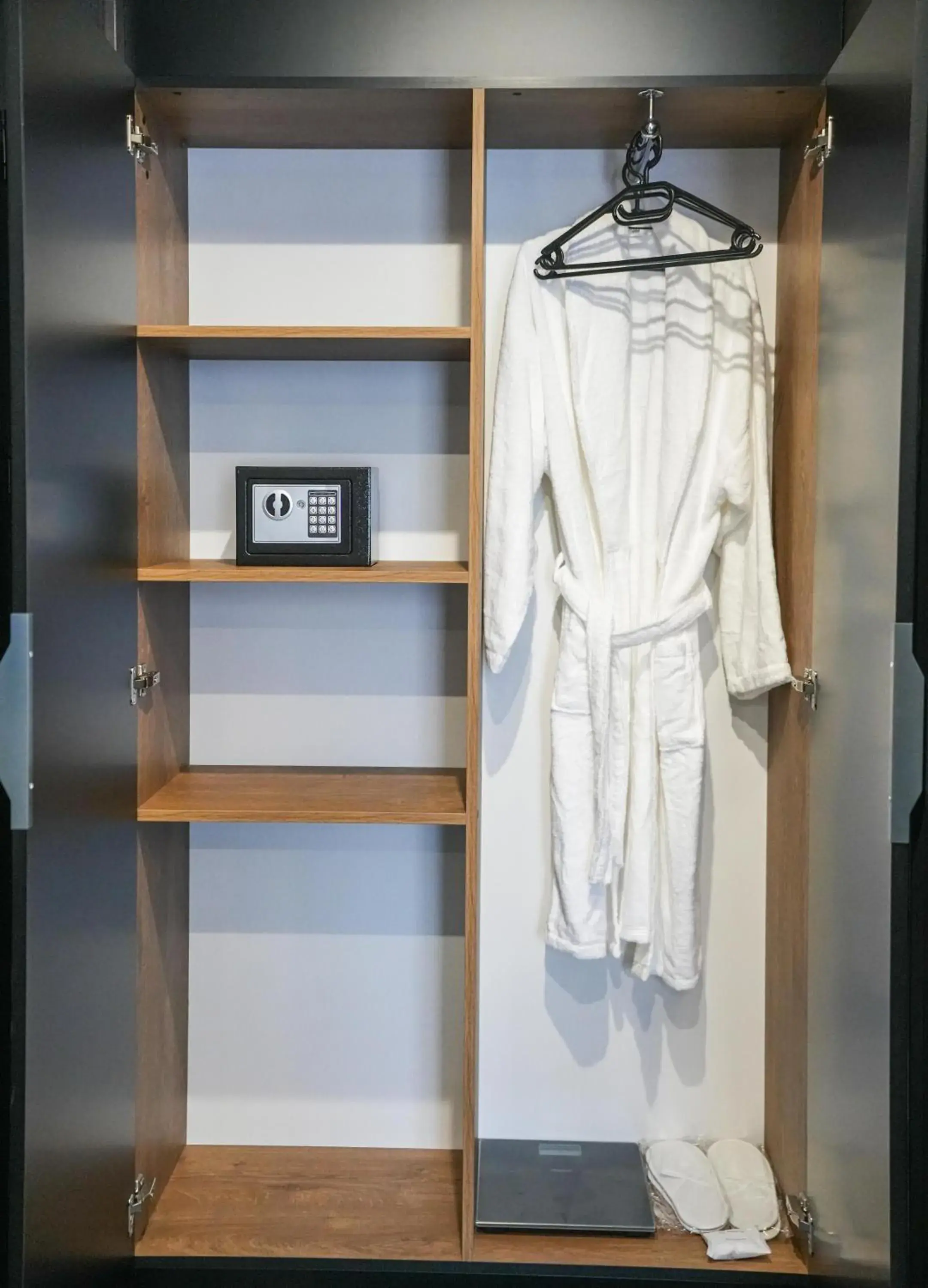 Superior Twin Room - single occupancy in Hotel Splendid Tbilisi Superior Twin Room - single occupancy in Hotel Splendid Tbilisi