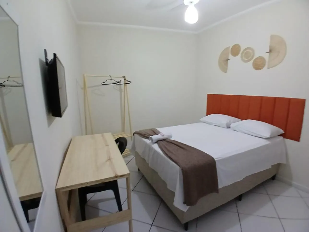Photo of the whole room, Bed in Hotel Aconchegante