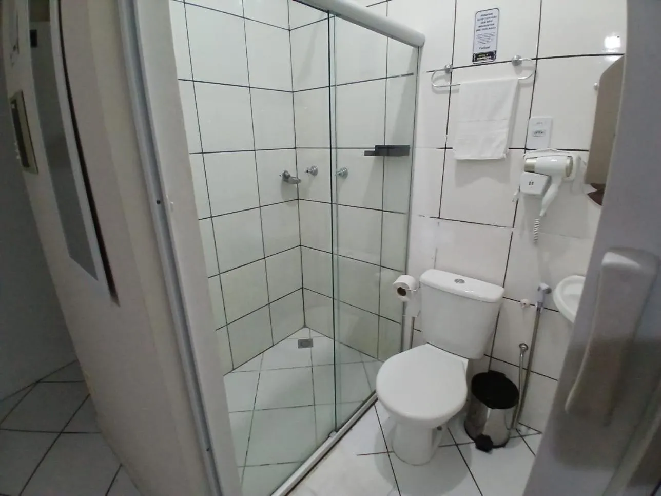 Bathroom in Hotel Aconchegante