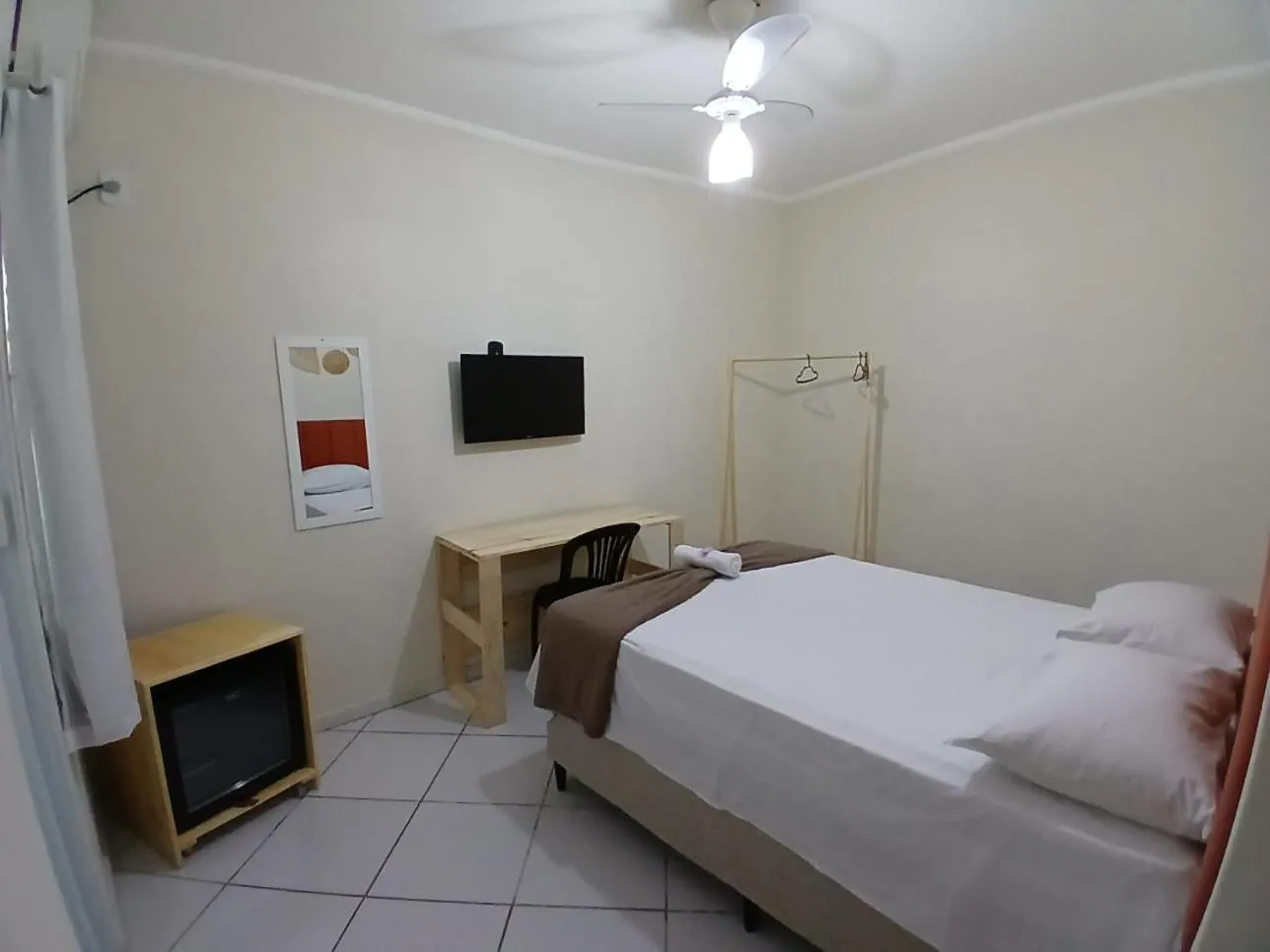 Photo of the whole room, Bed in Hotel Aconchegante