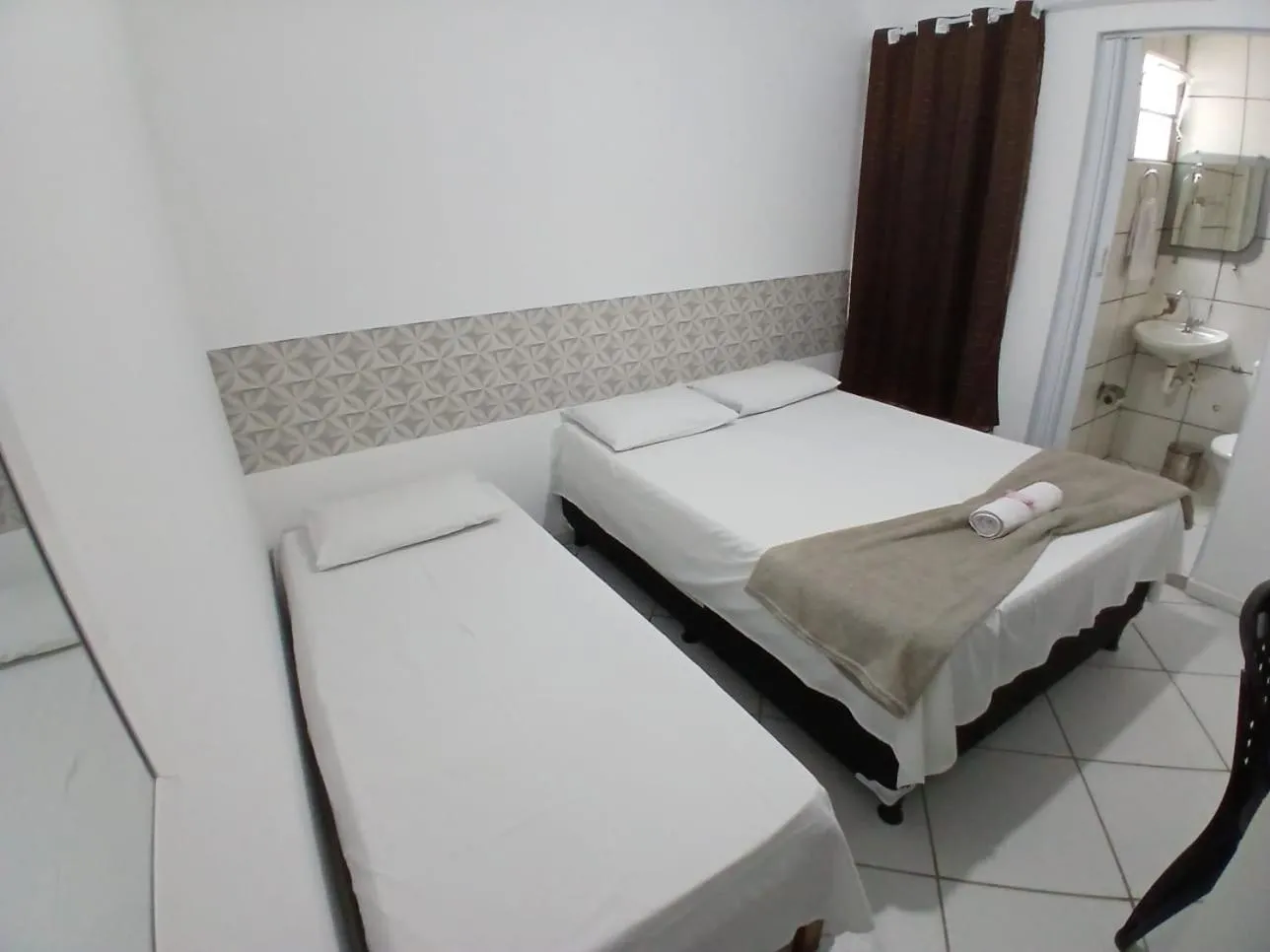 Photo of the whole room, Bed in Hotel Aconchegante