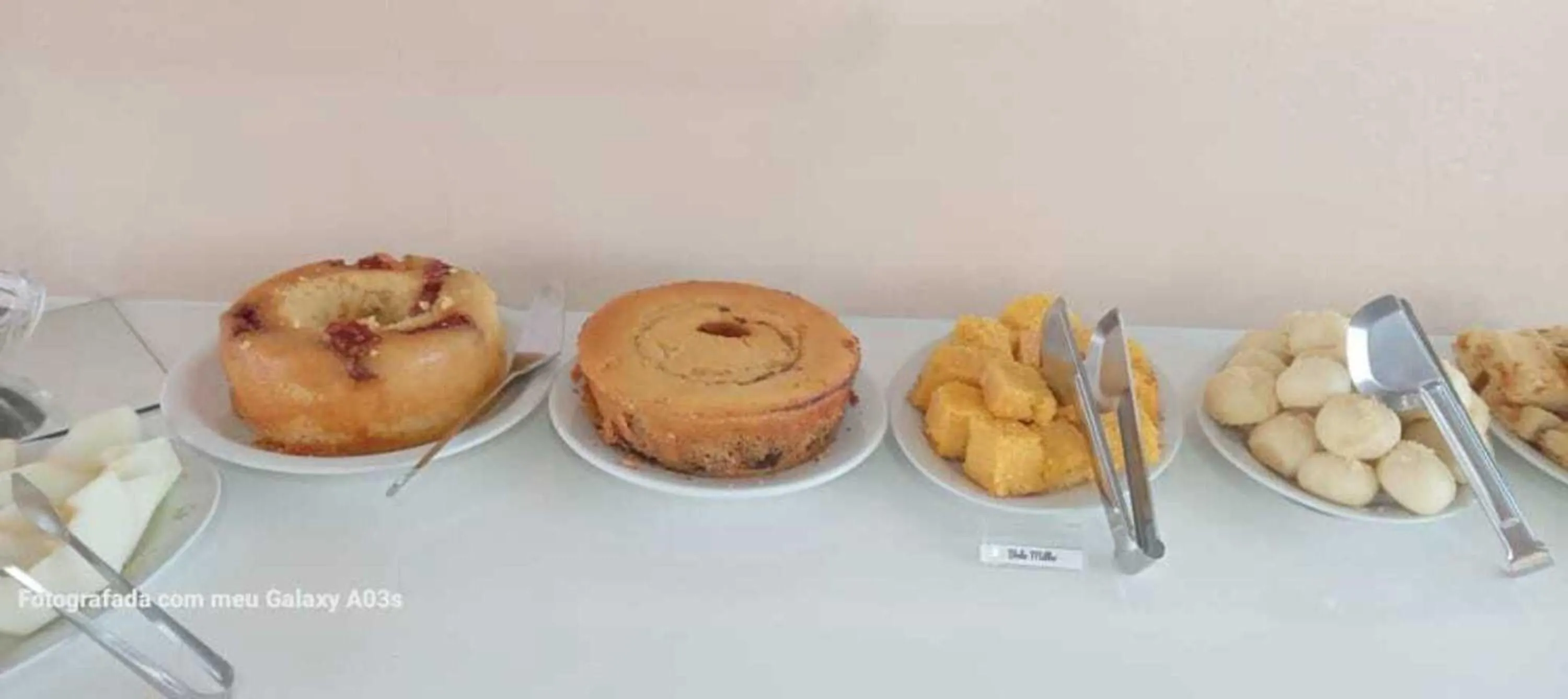Breakfast in Hotel Aconchegante