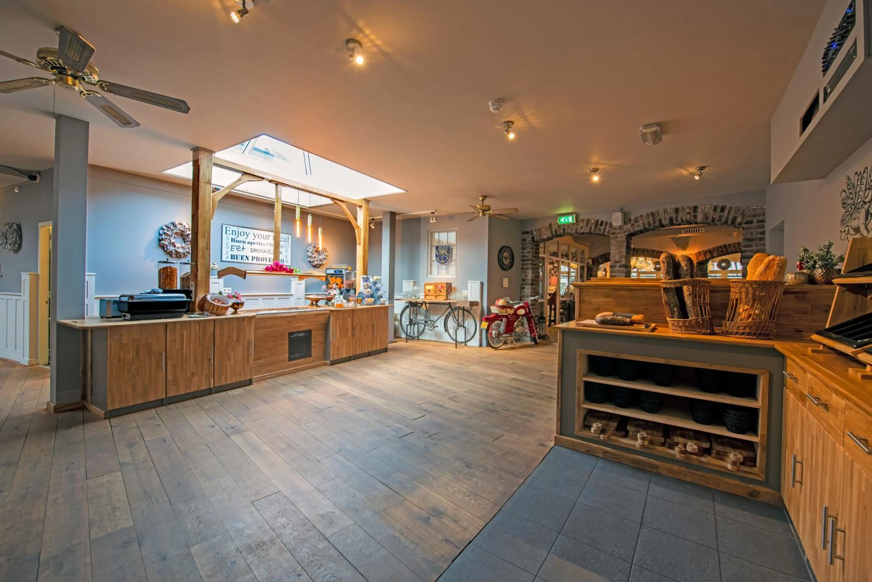 Breakfast in Hotel Arcen