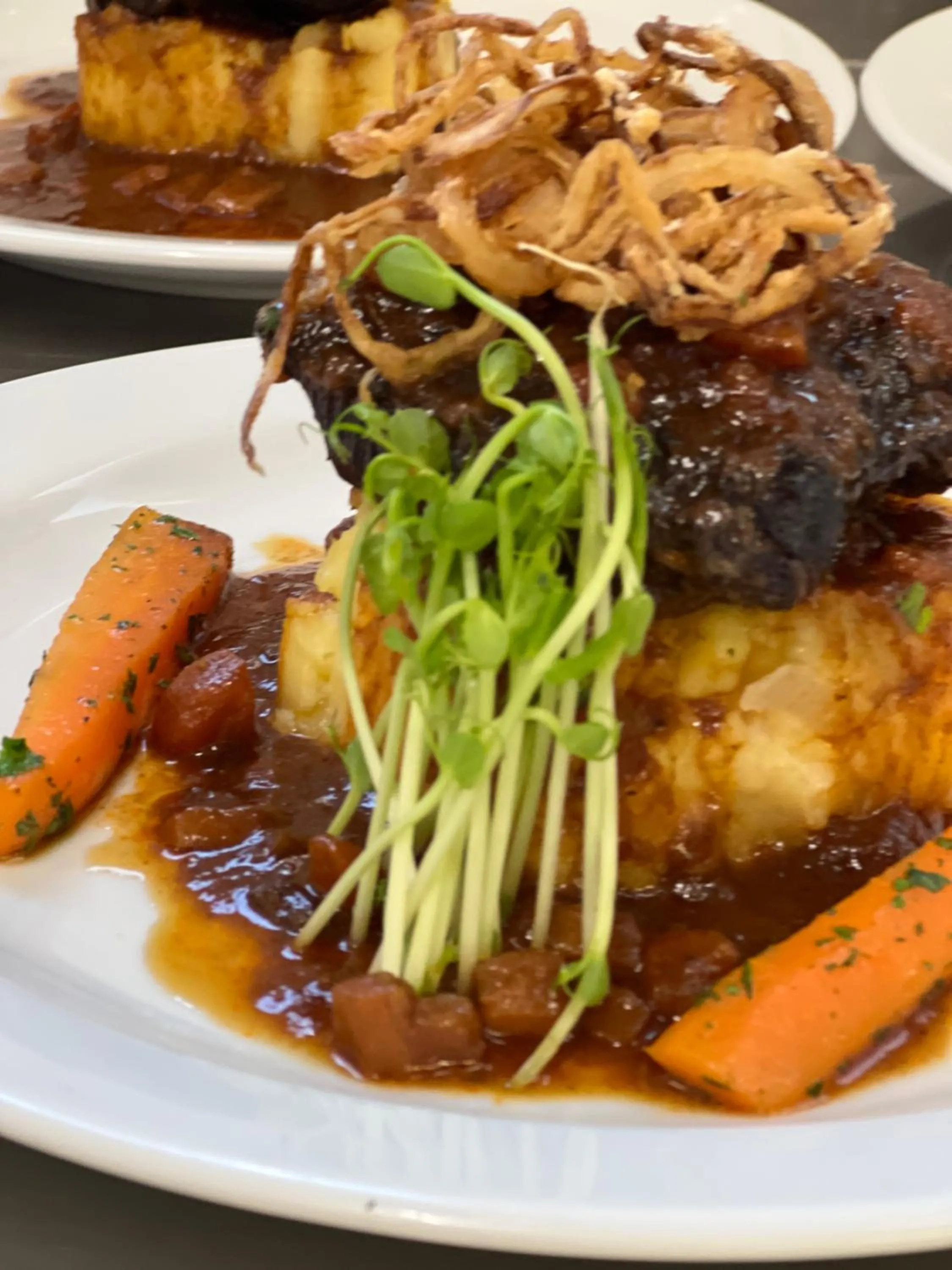 Restaurant/places to eat in Hotel Eurobus