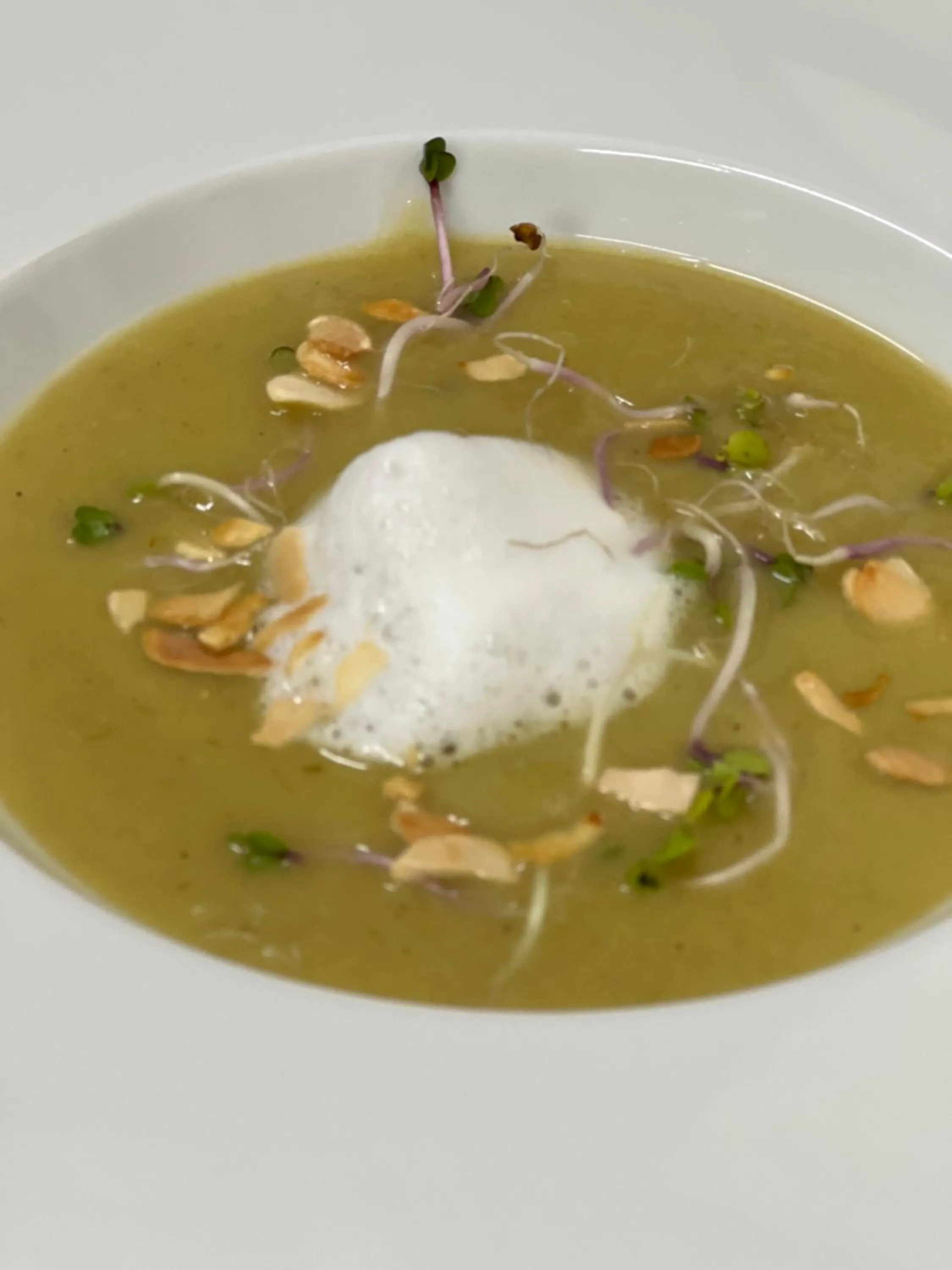 Restaurant/places to eat in Hotel Eurobus