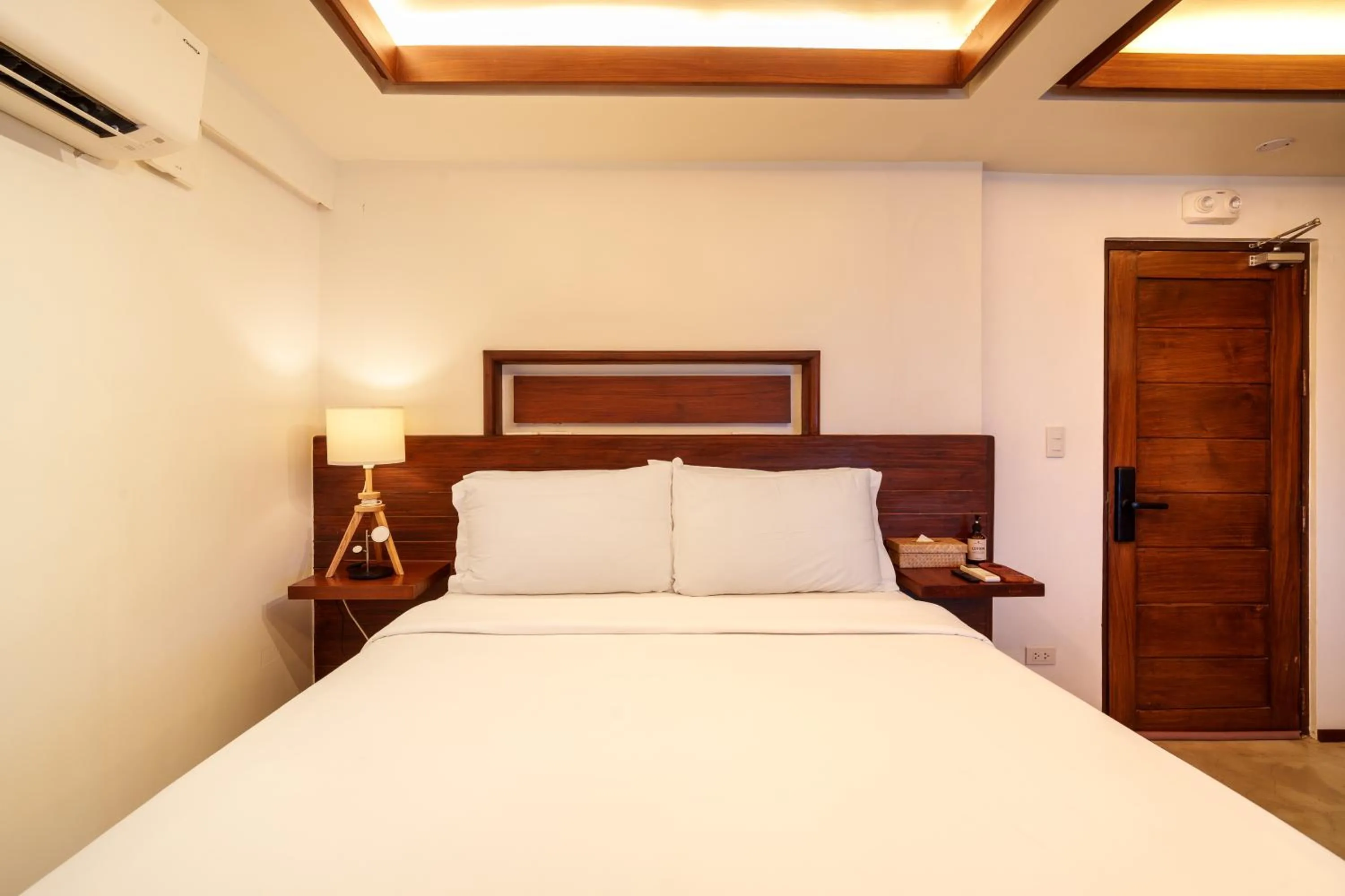Bed in Morgan Villas