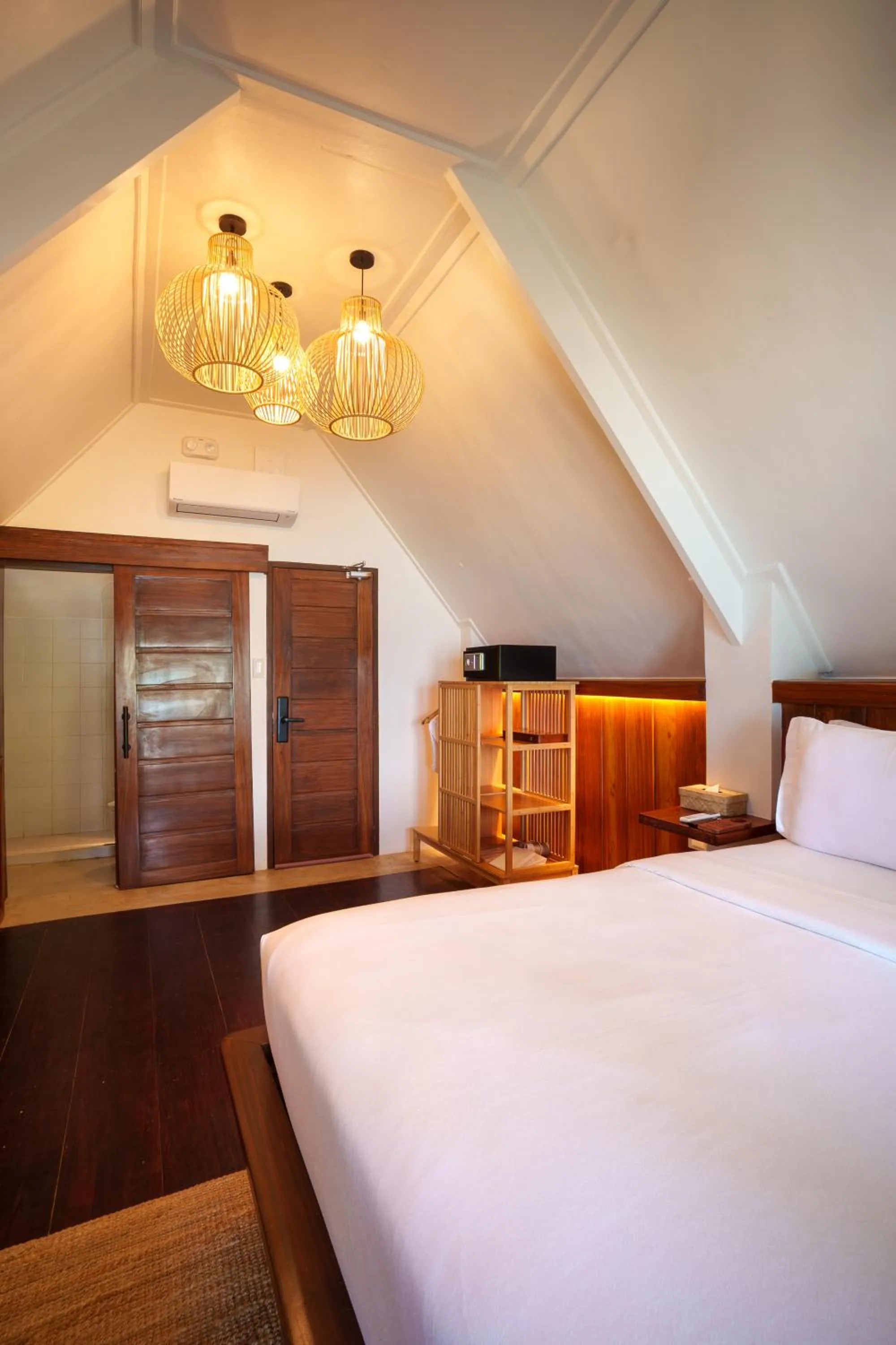 Bedroom, Bed in Morgan Villas