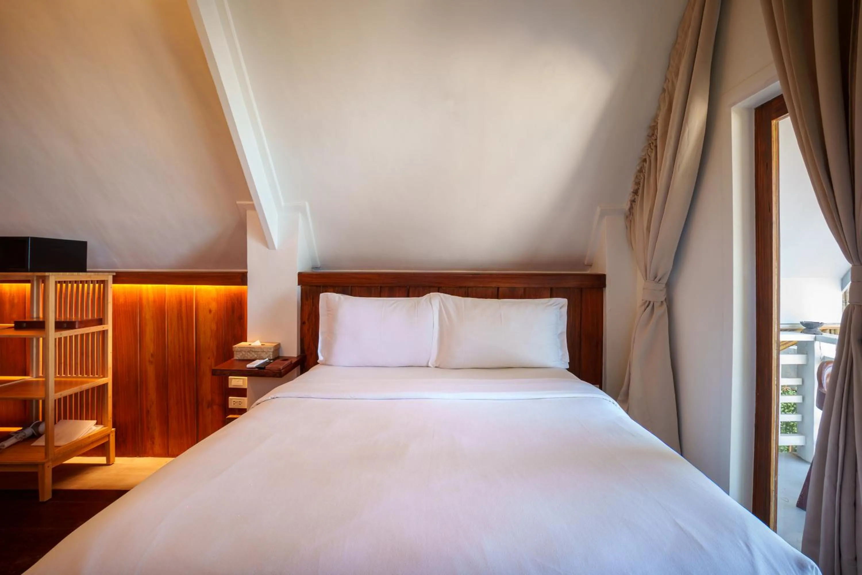 Bed in Morgan Villas