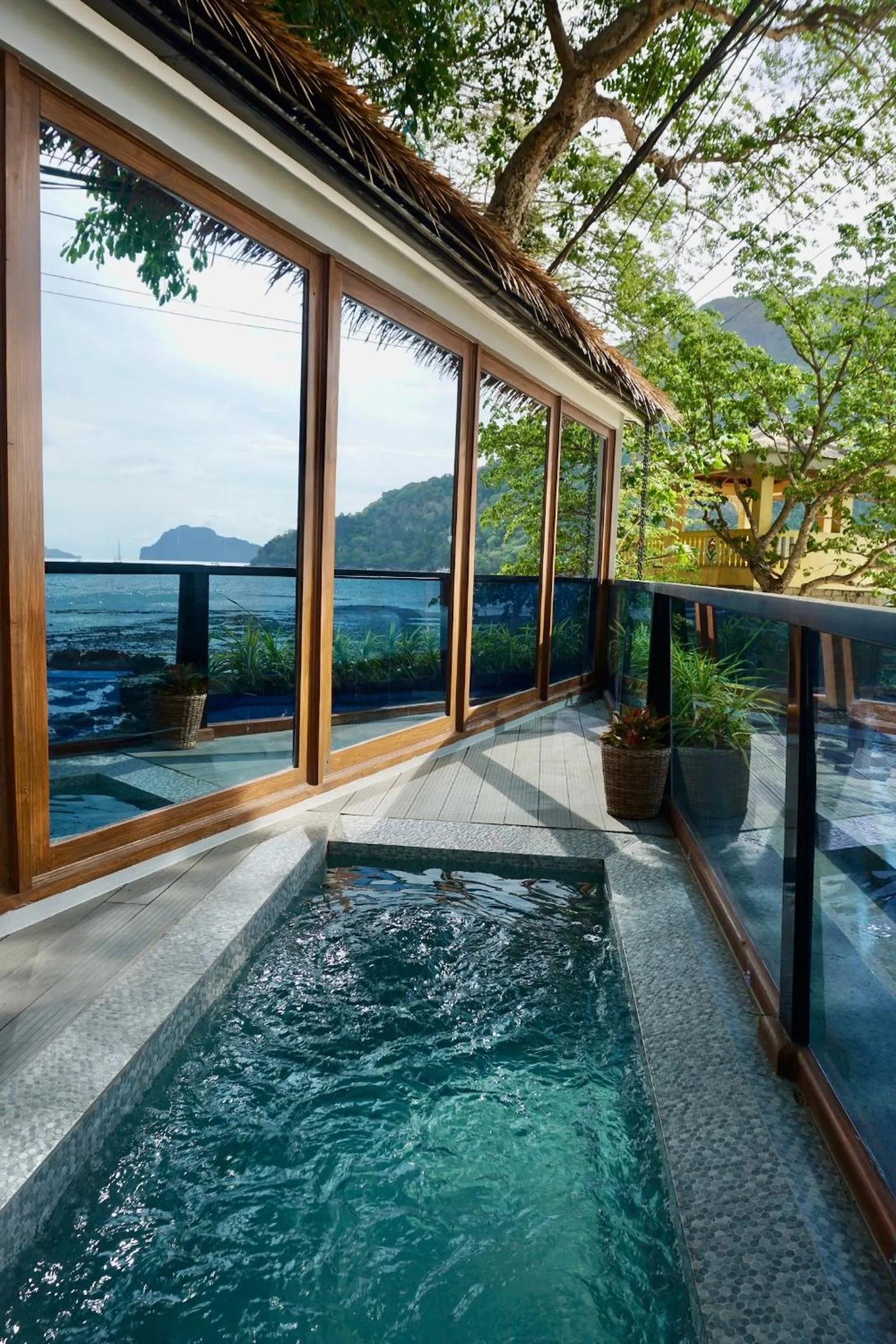 Day in Morgan Villas