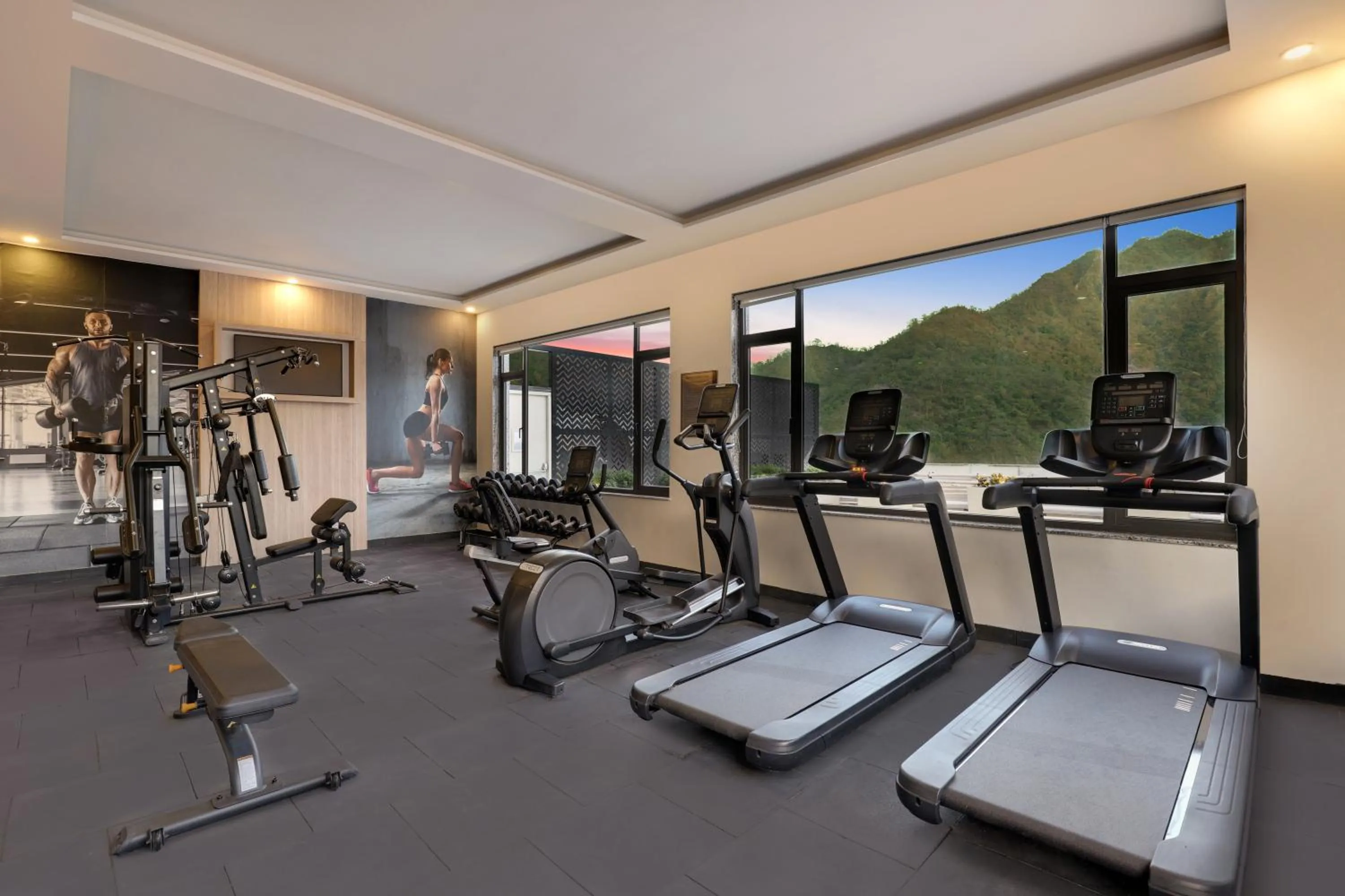 Fitness centre/facilities in Lemon Tree Hotel, Tapovan Rishikesh