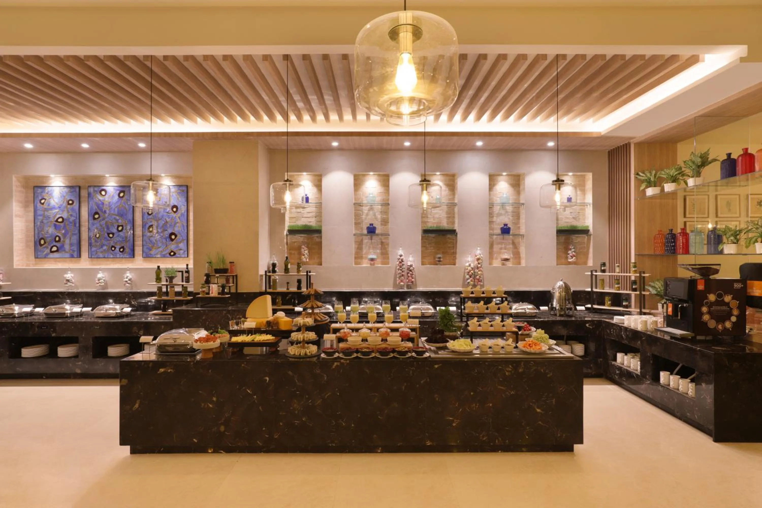 Buffet breakfast in Lemon Tree Hotel, Tapovan Rishikesh