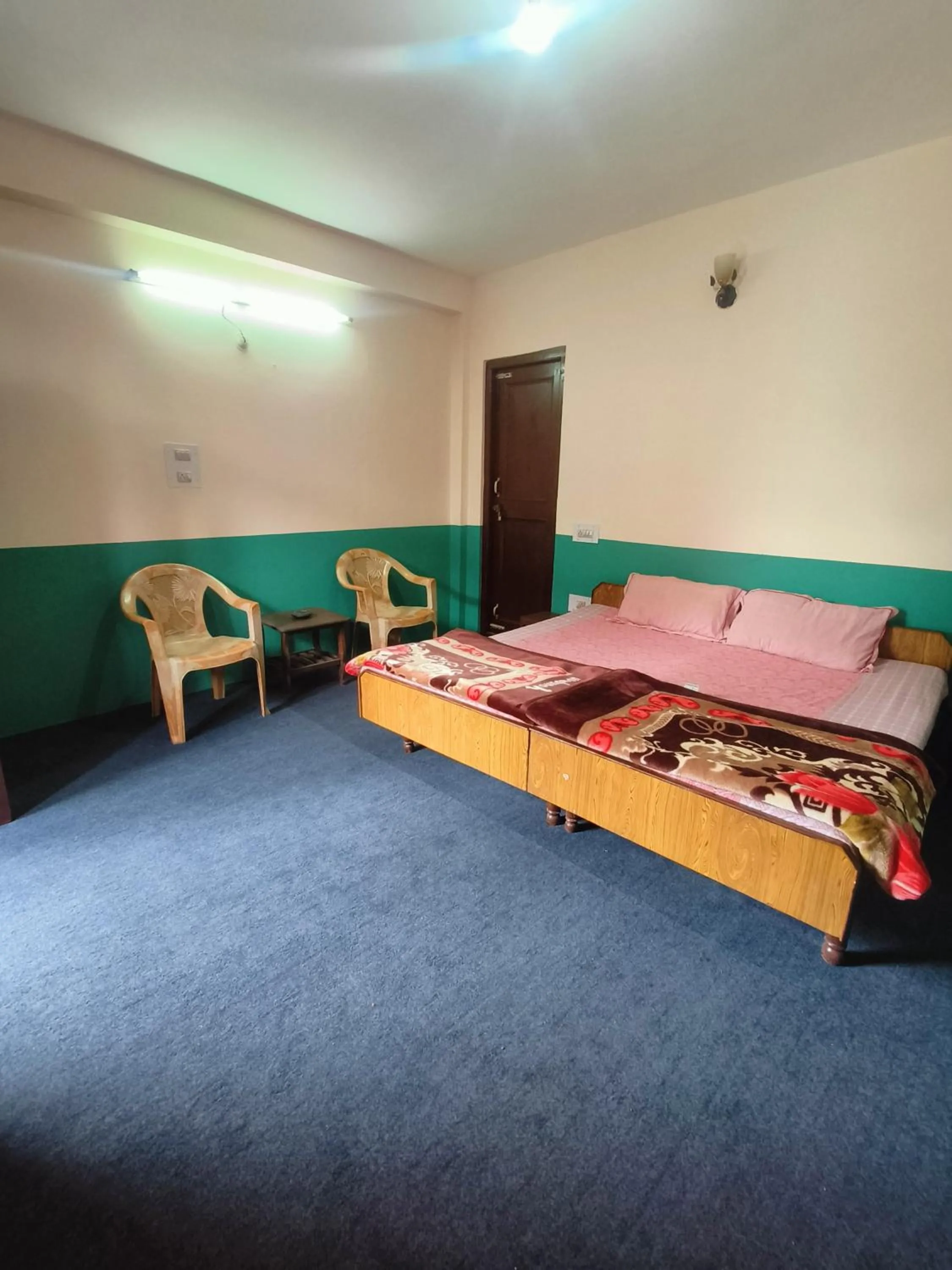 Bedroom, Bed in The Kailasha Homestay