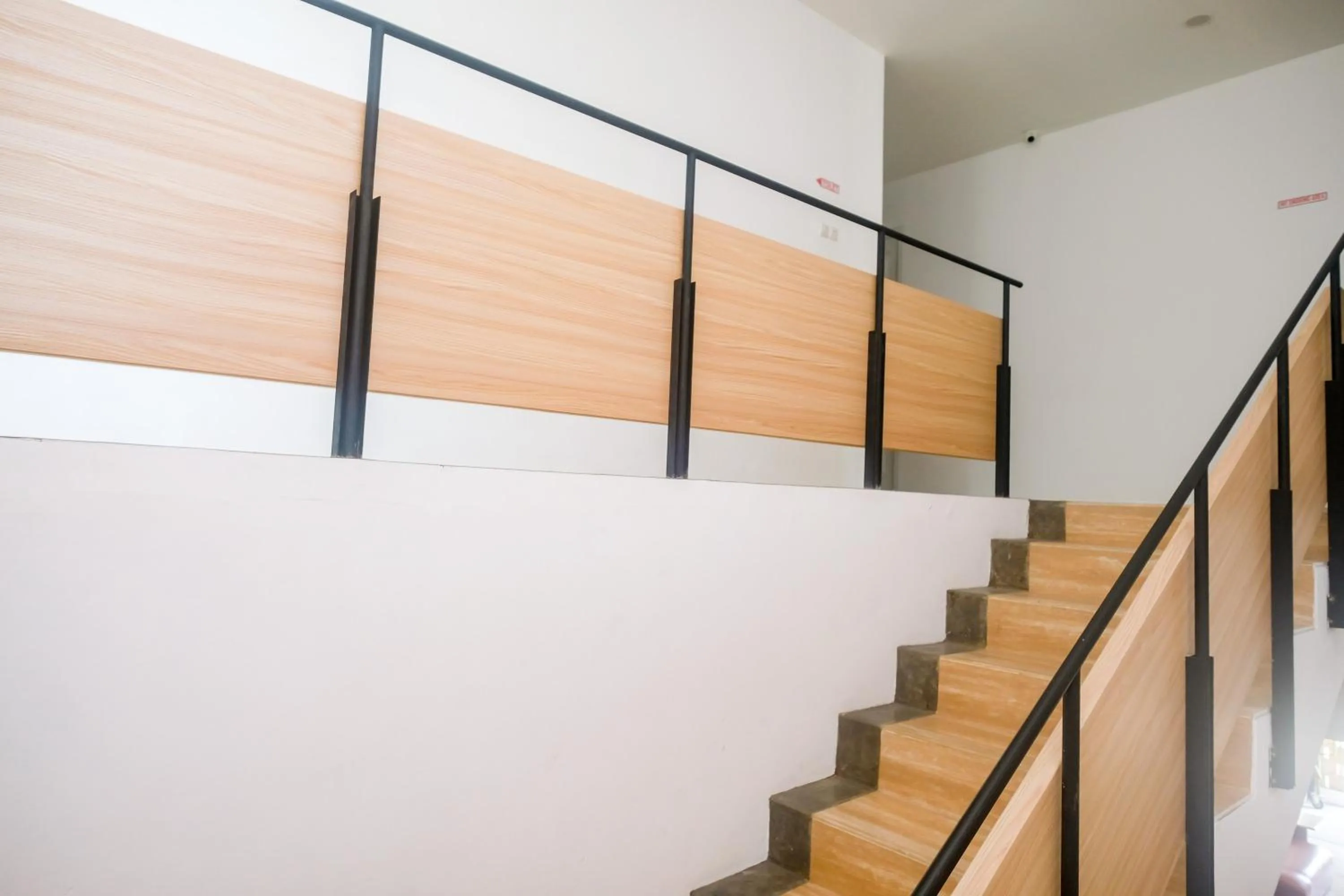 Property building in Urbanview Hotel JJ Bukitsari Semarang