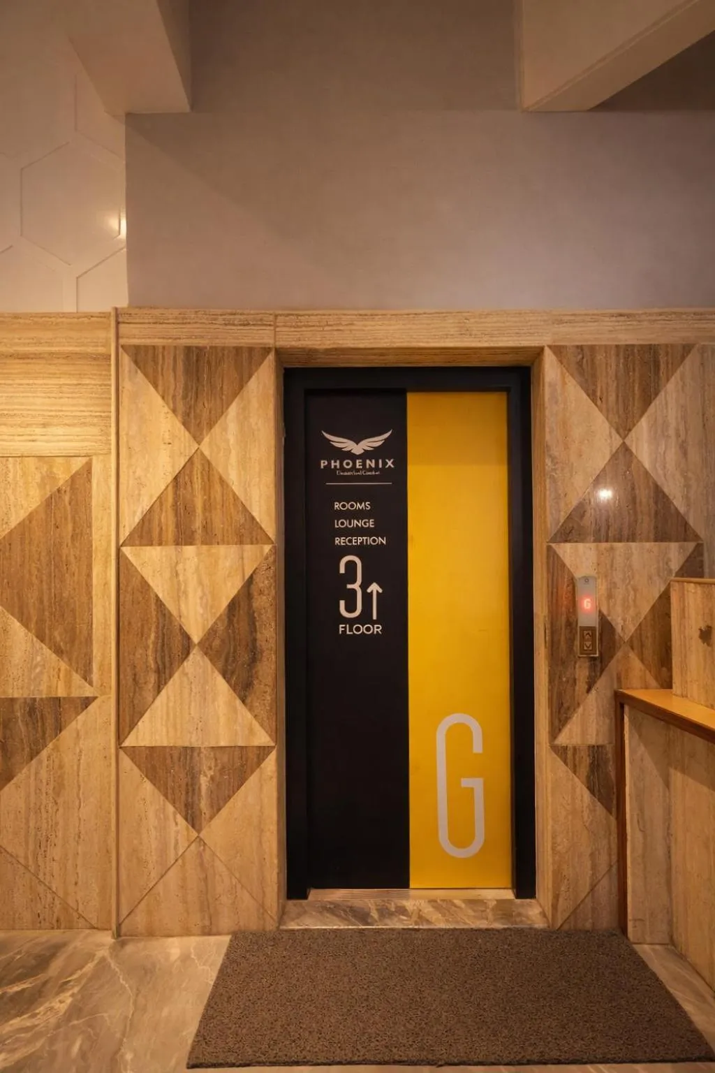 Phoenix Unmatched Comfort - Hotel Near Fateh Sagar Lake Udaipur