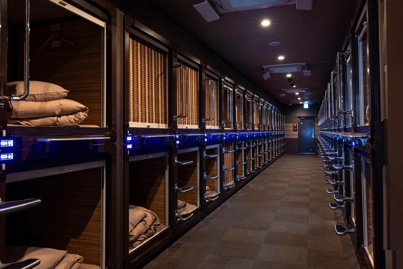 Photo of the whole room in Anshin Oyado Shinjuku - Men only