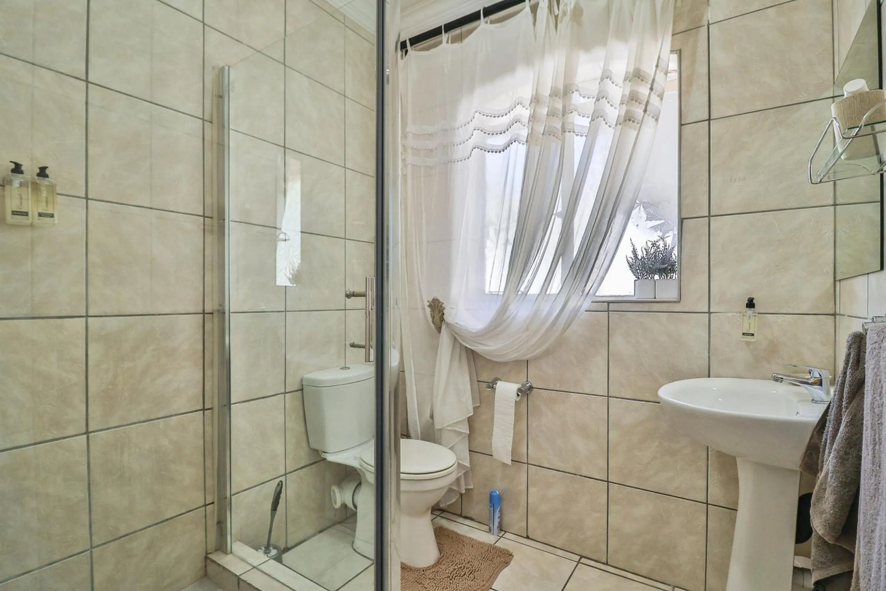 Cascade Villa Guesthouse