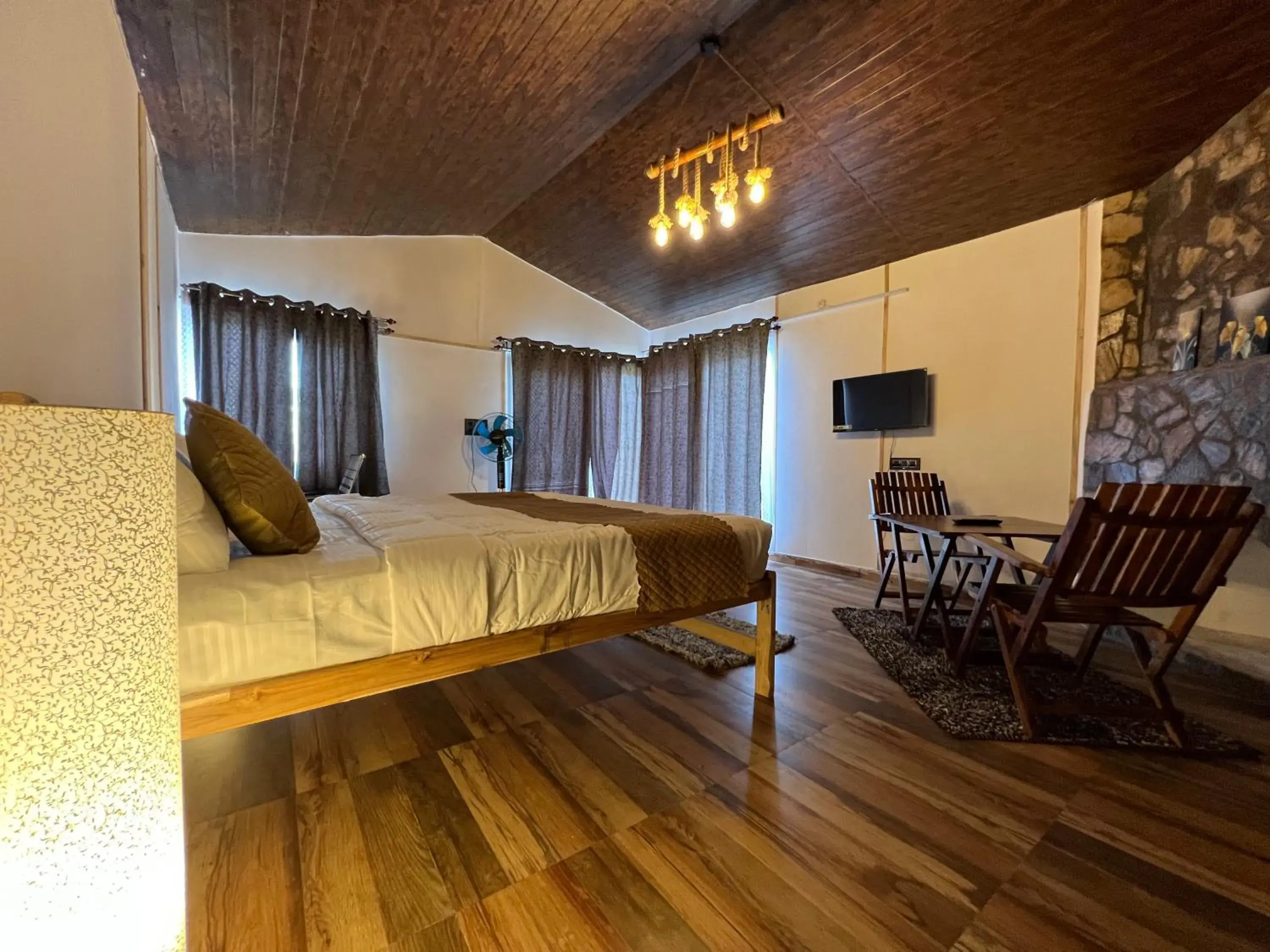 Photo of the whole room, Bed in Adaara Retreat - Pet Friendly Cottages, Almora Photo of the whole room, Bed in Adaara Retreat - Pet Friendly Cottages, Almora