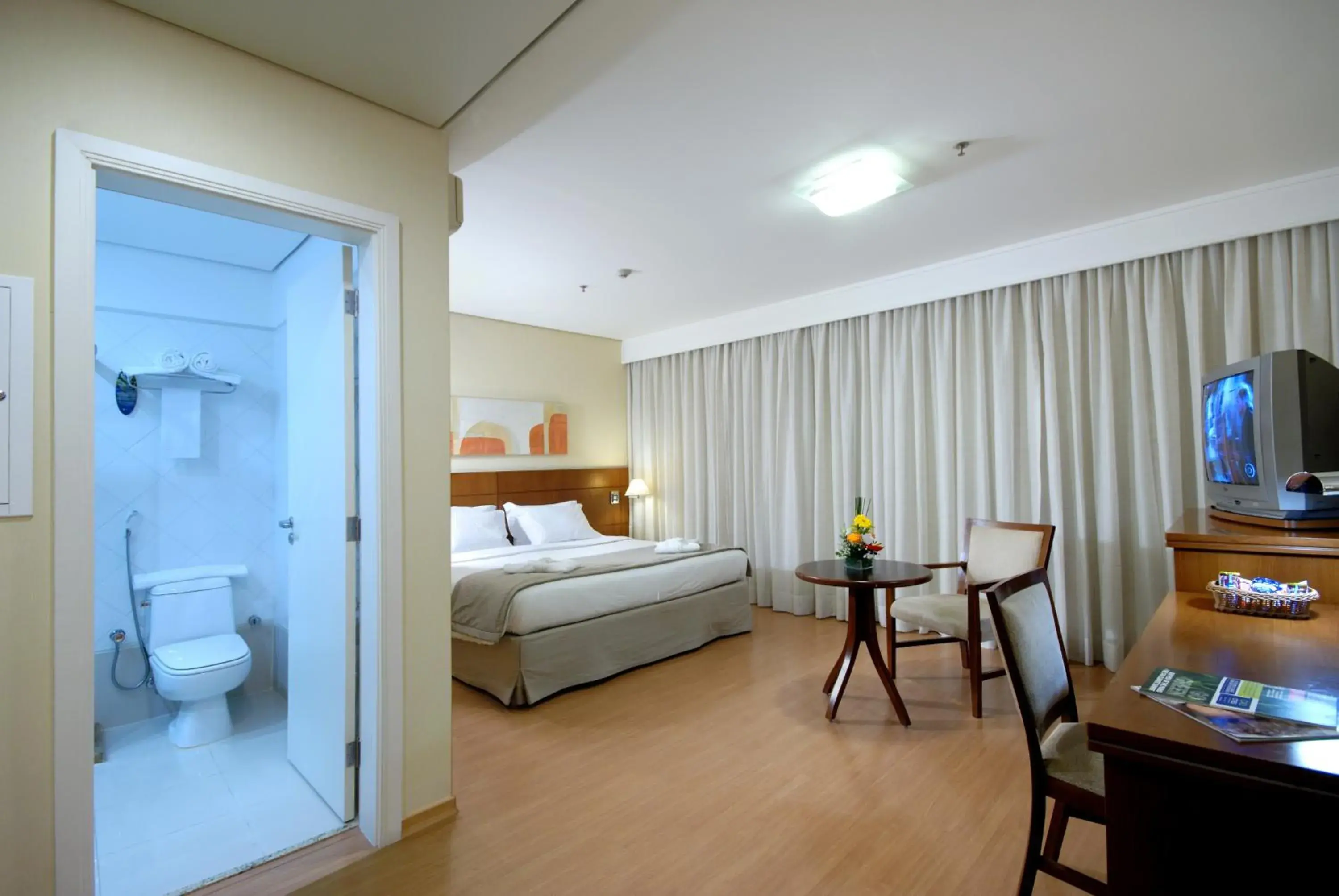 Photo of the whole room, Bed in Luz Plaza São Paulo Photo of the whole room, Bed in Luz Plaza São Paulo