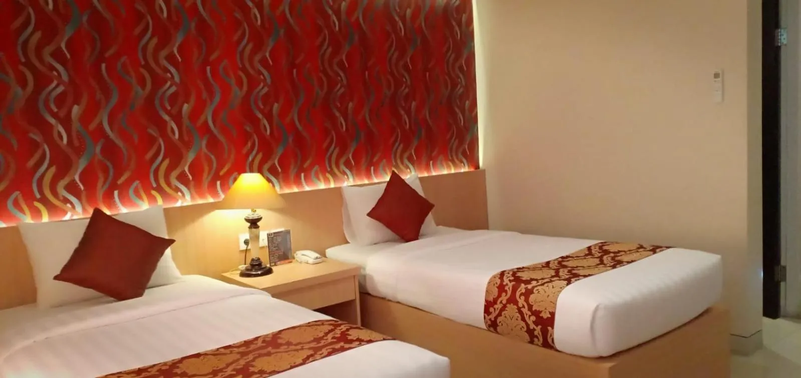 Bed in Votel De Bandungan Resort