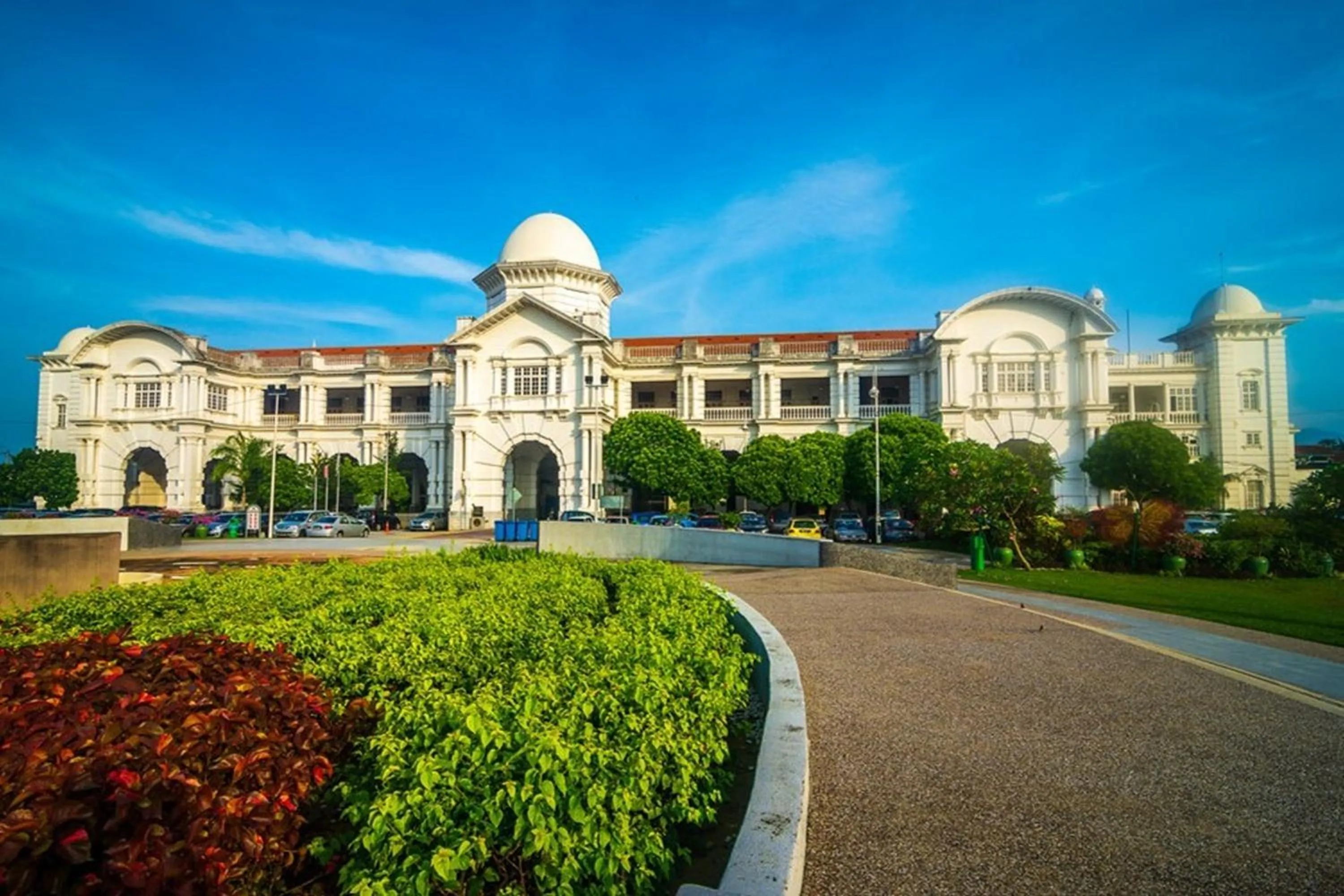 Nearby landmark in Maleeq Hotel Meru Ipoh