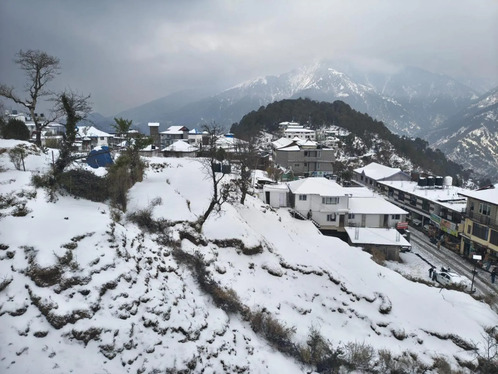 Mountain view in Aliza Inn And Suites By SRS Hotels