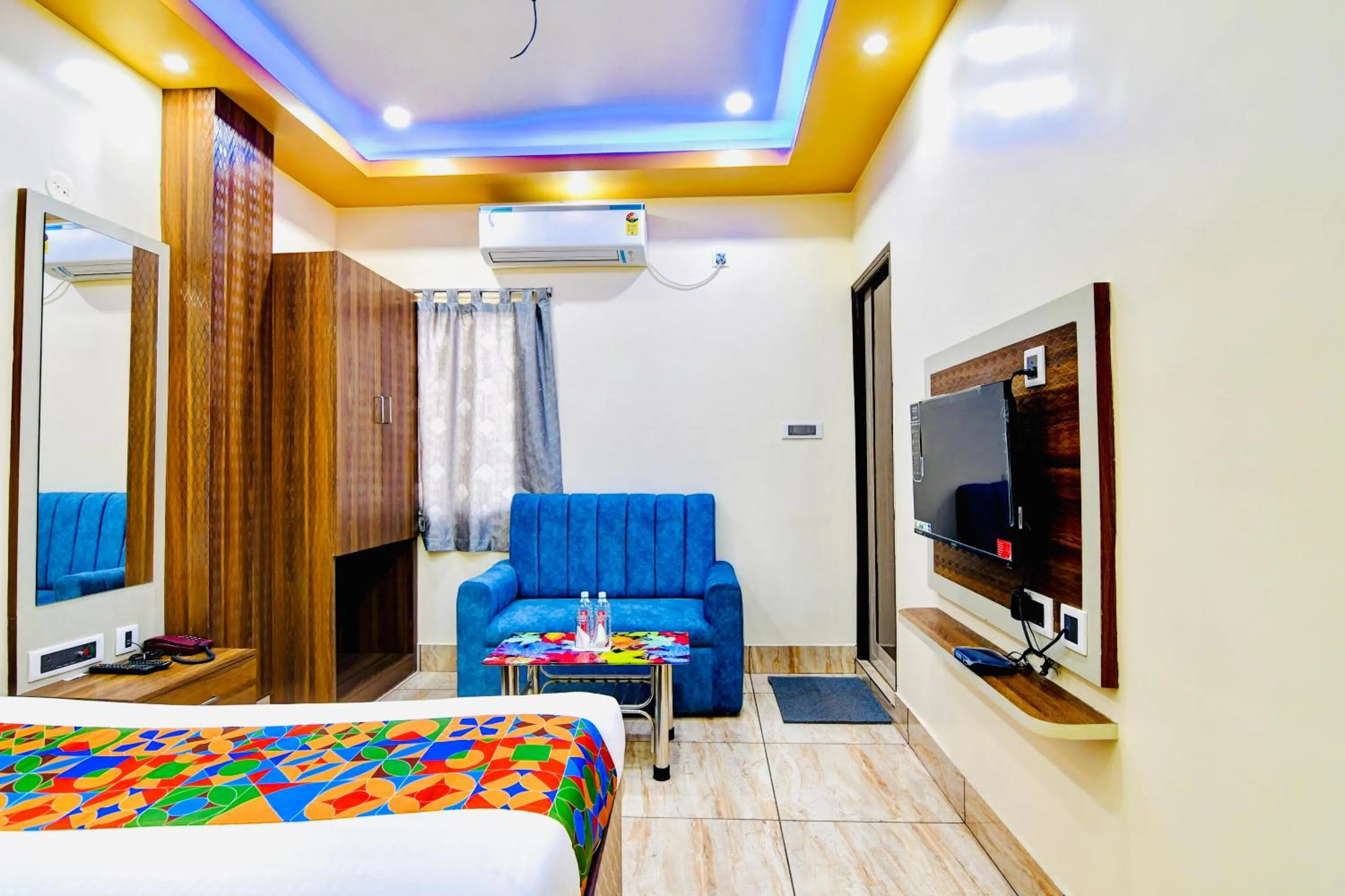 Bed in HOTEL KANAN INN